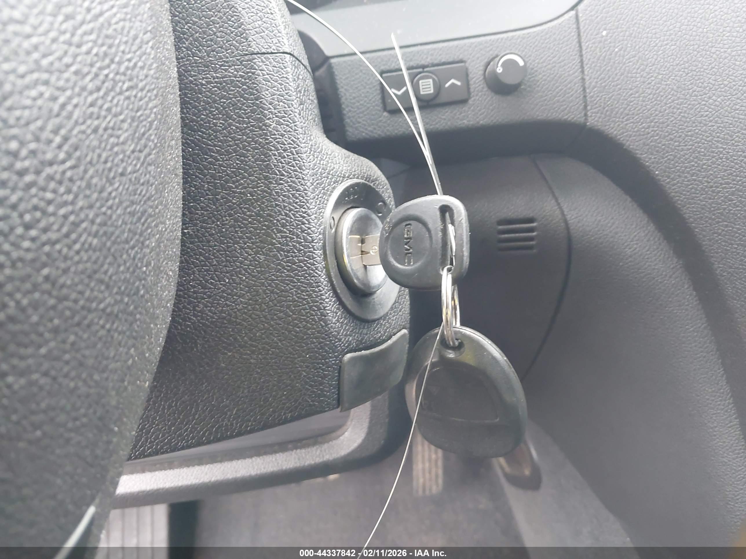GMC ACADIA image 11