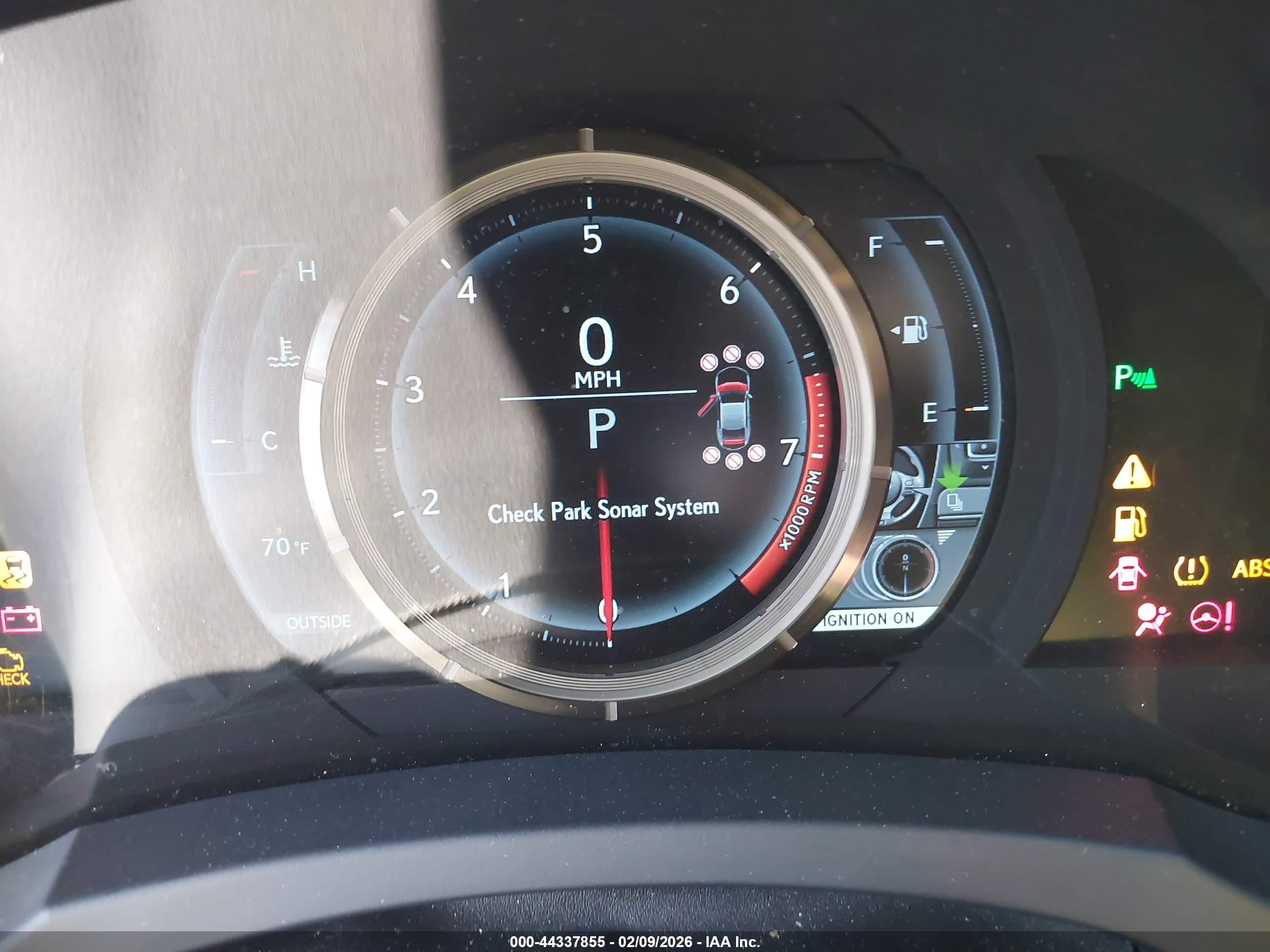 LEXUS RC image 7