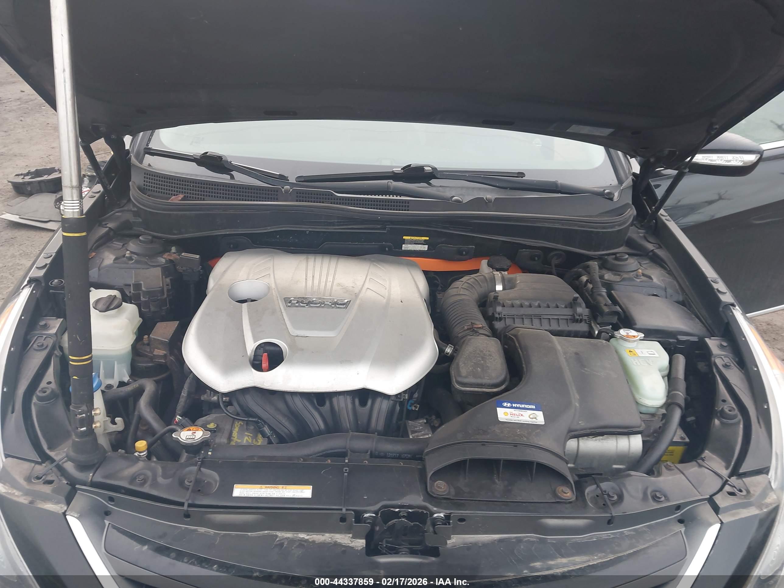 HYUNDAI SONATA image 10