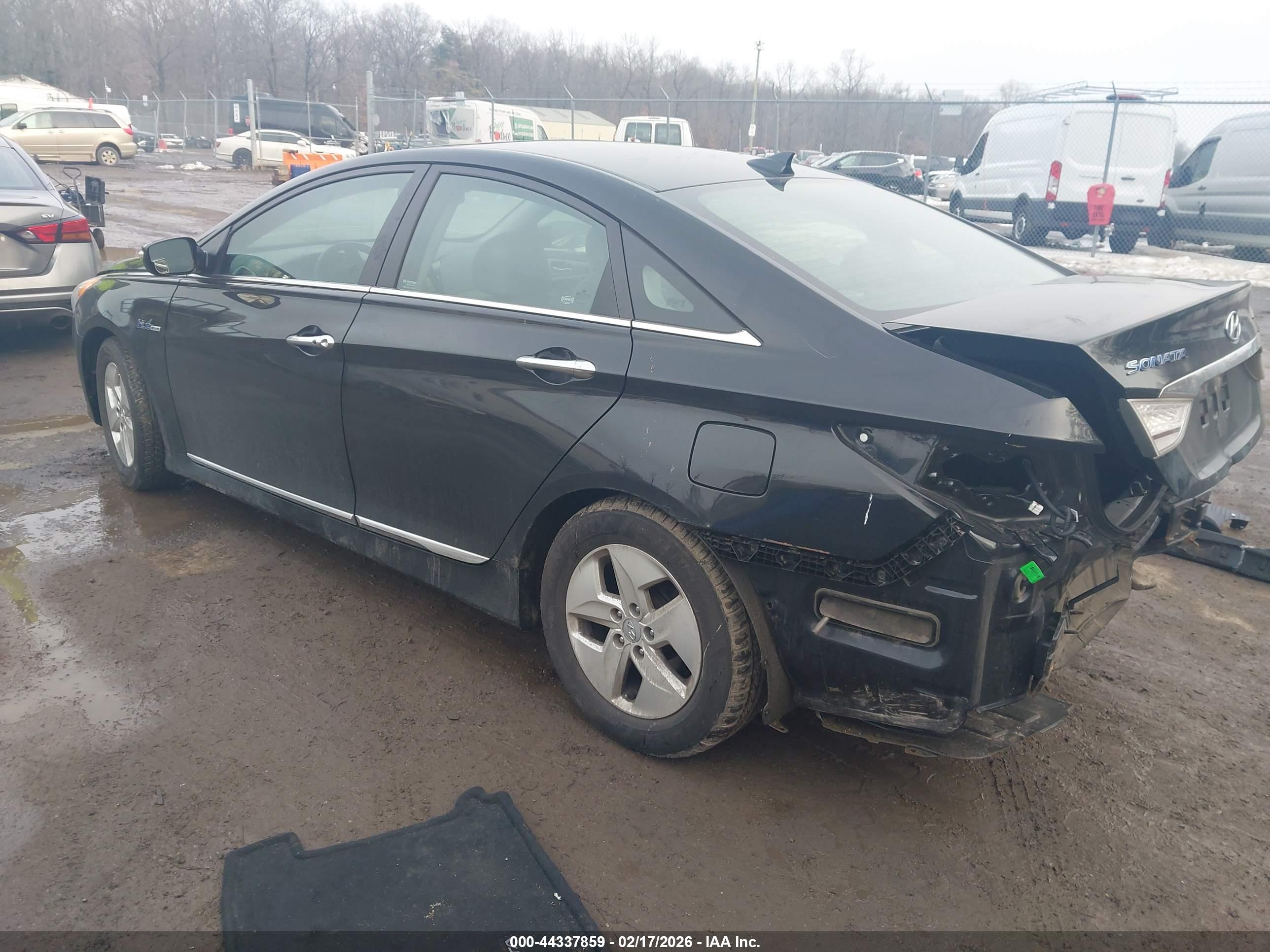 HYUNDAI SONATA image 3