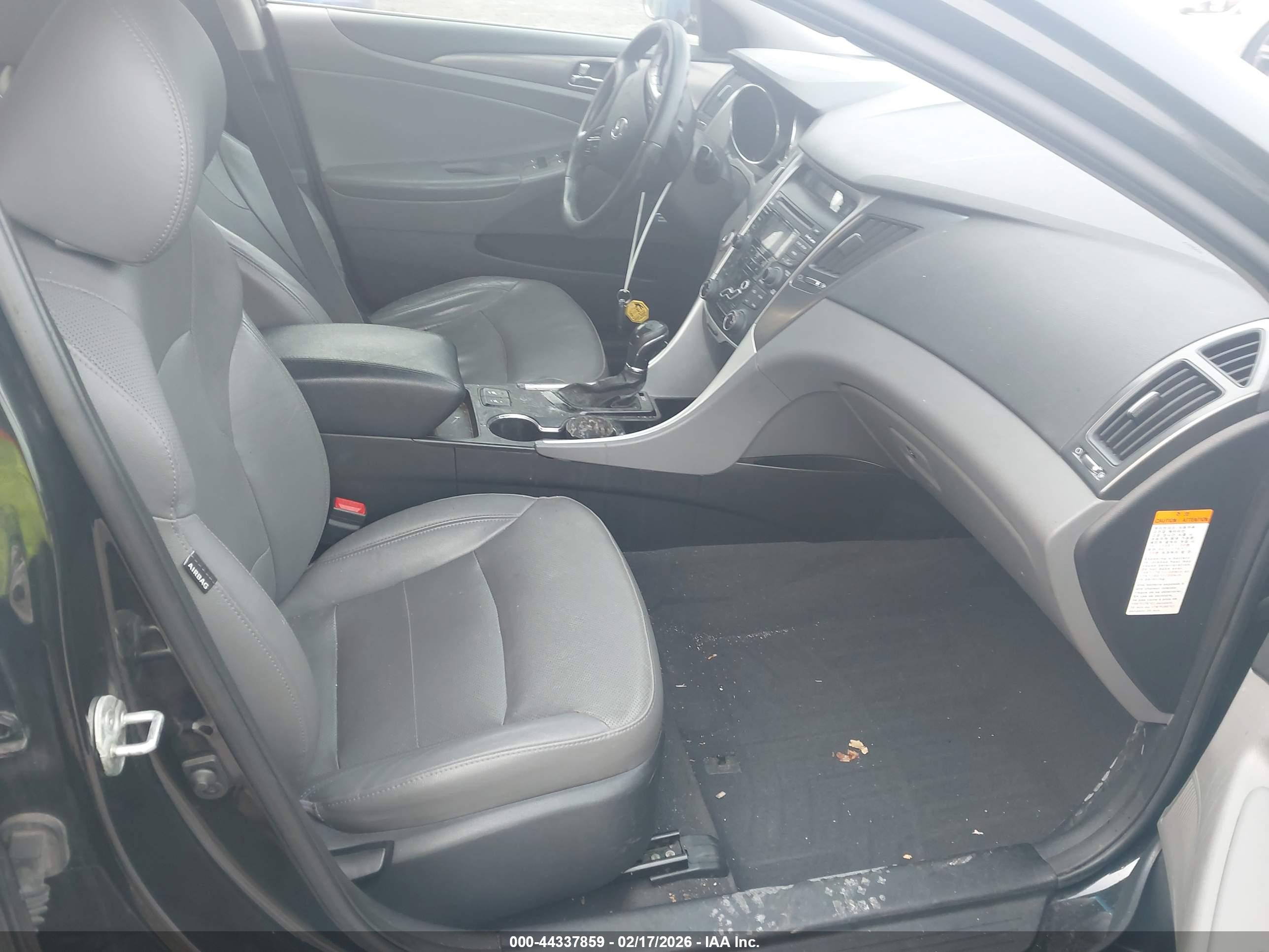 HYUNDAI SONATA image 5