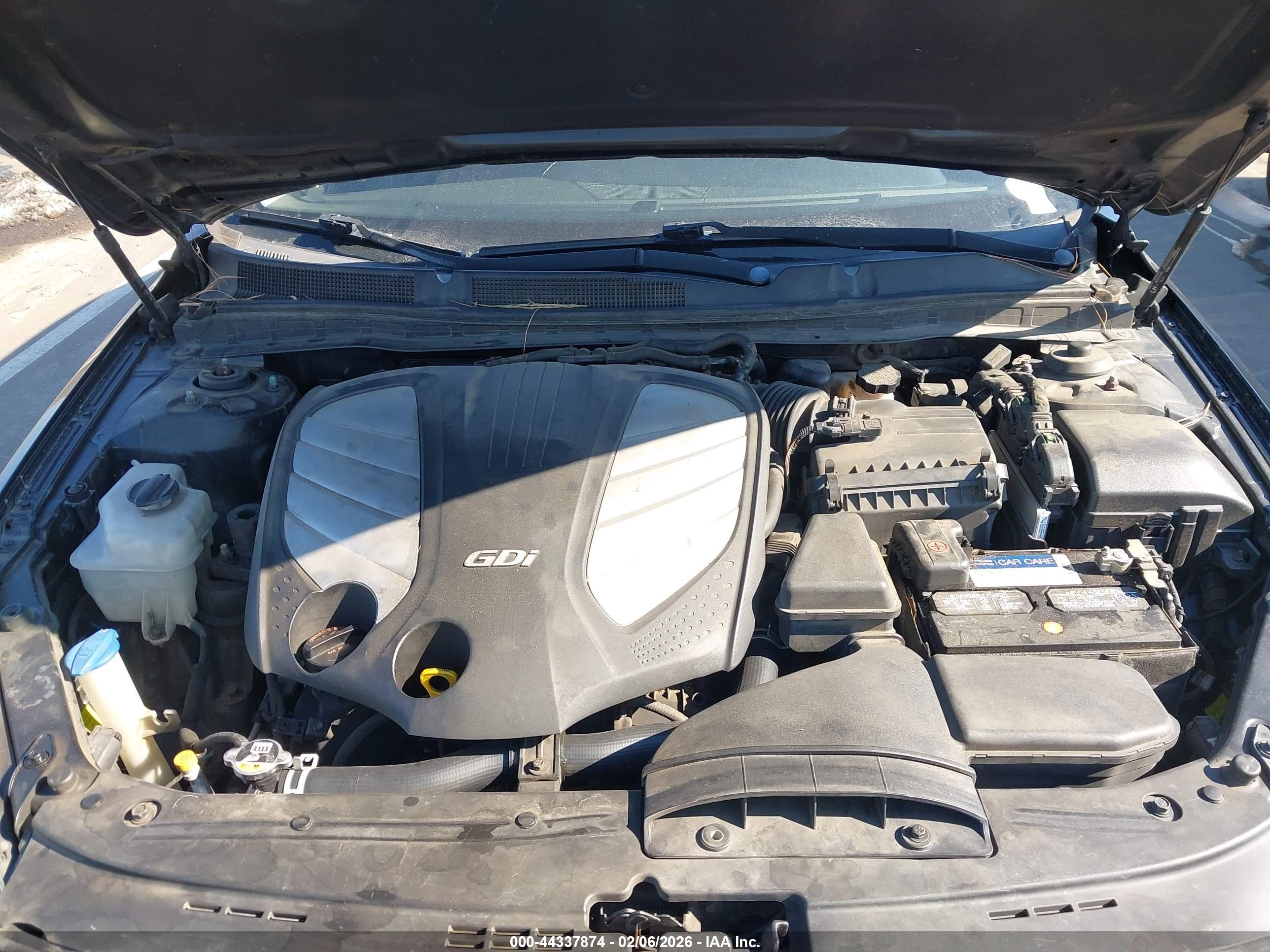 KIA CADENZA image 10