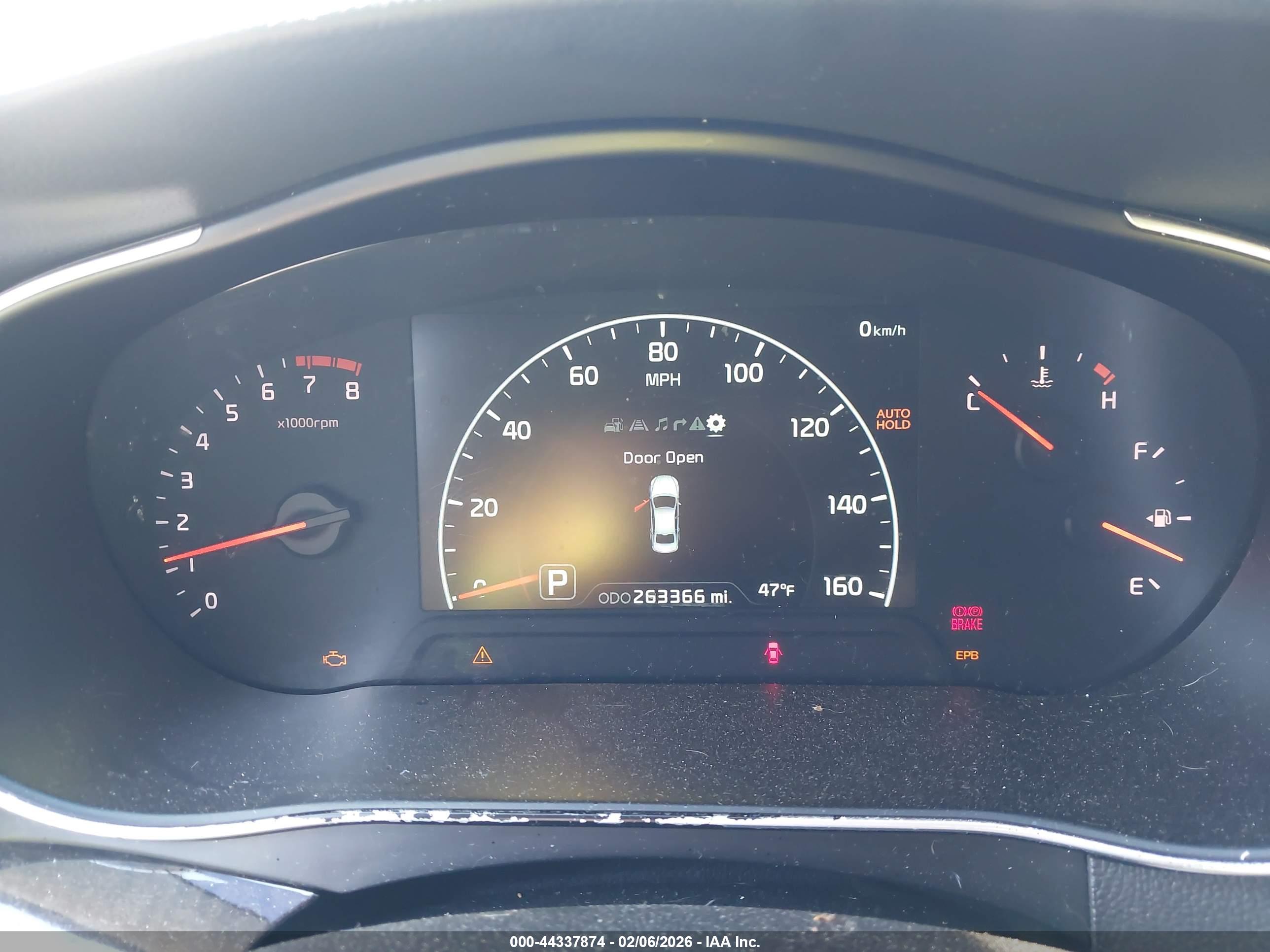 KIA CADENZA image 7