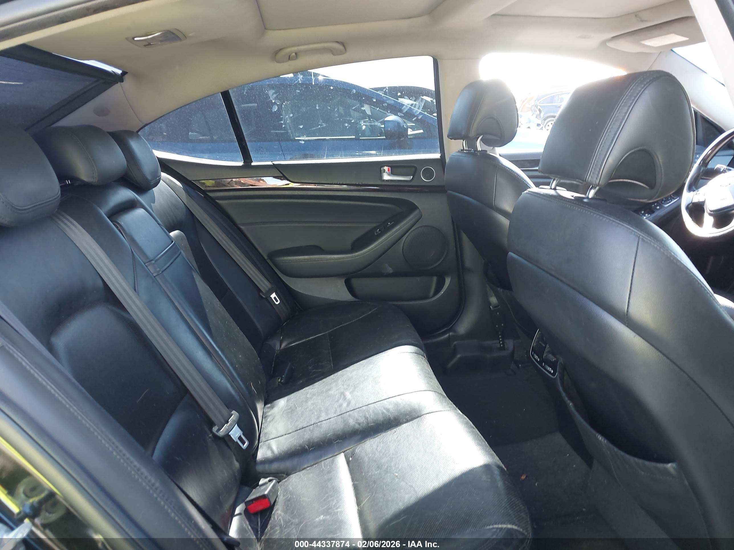 KIA CADENZA image 8
