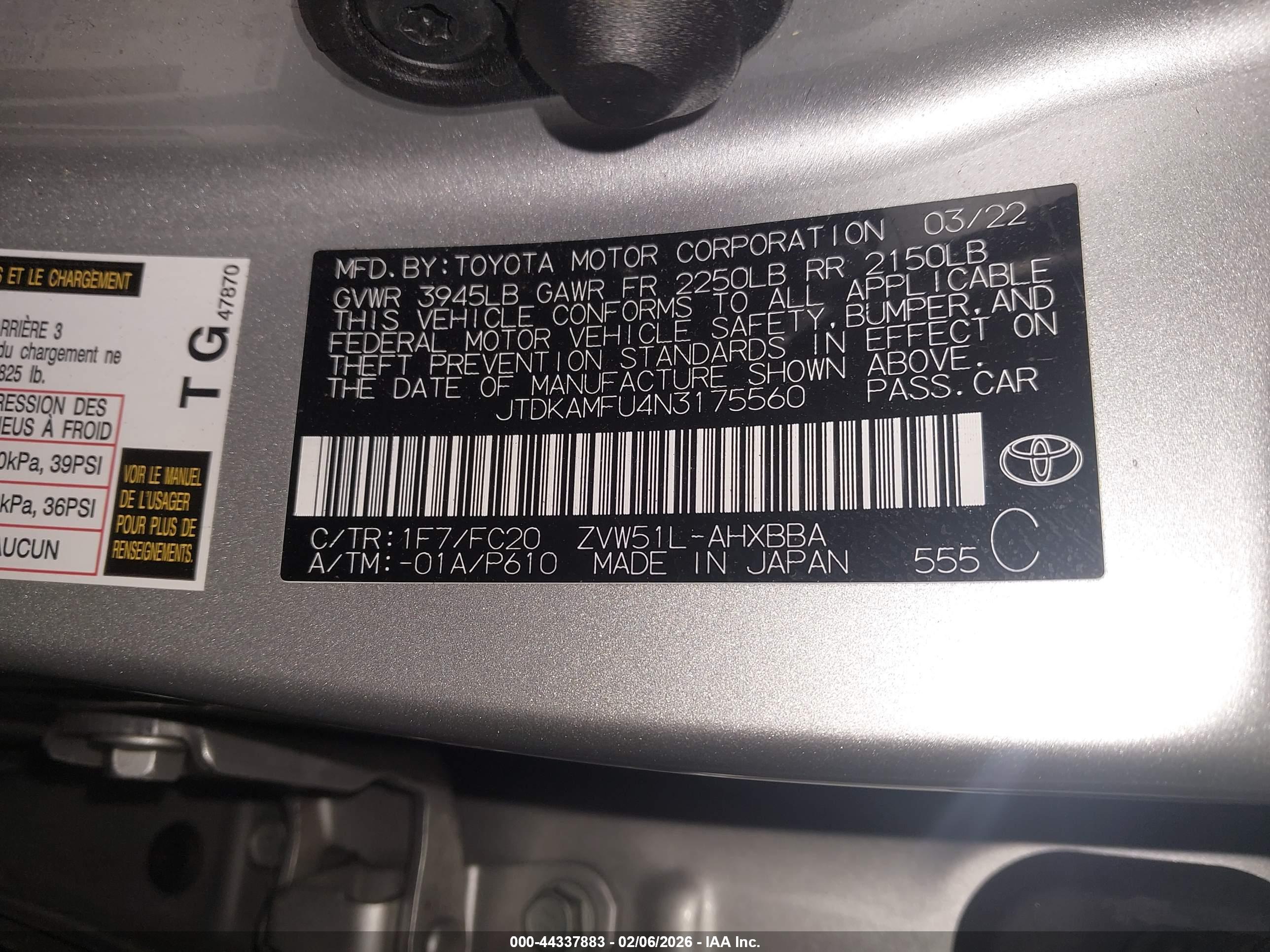 TOYOTA PRIUS image 9