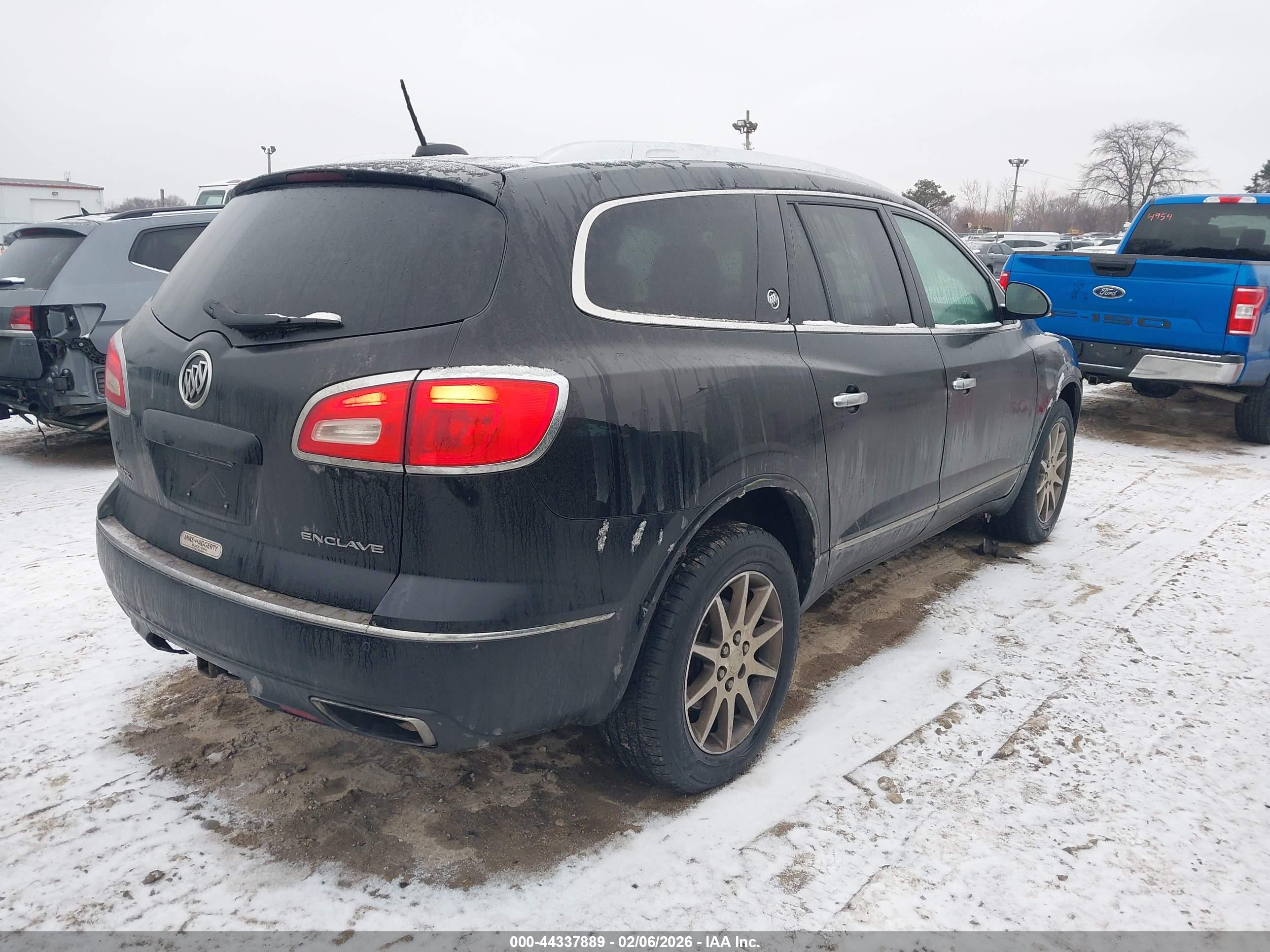 BUICK ENCLAVE image 4