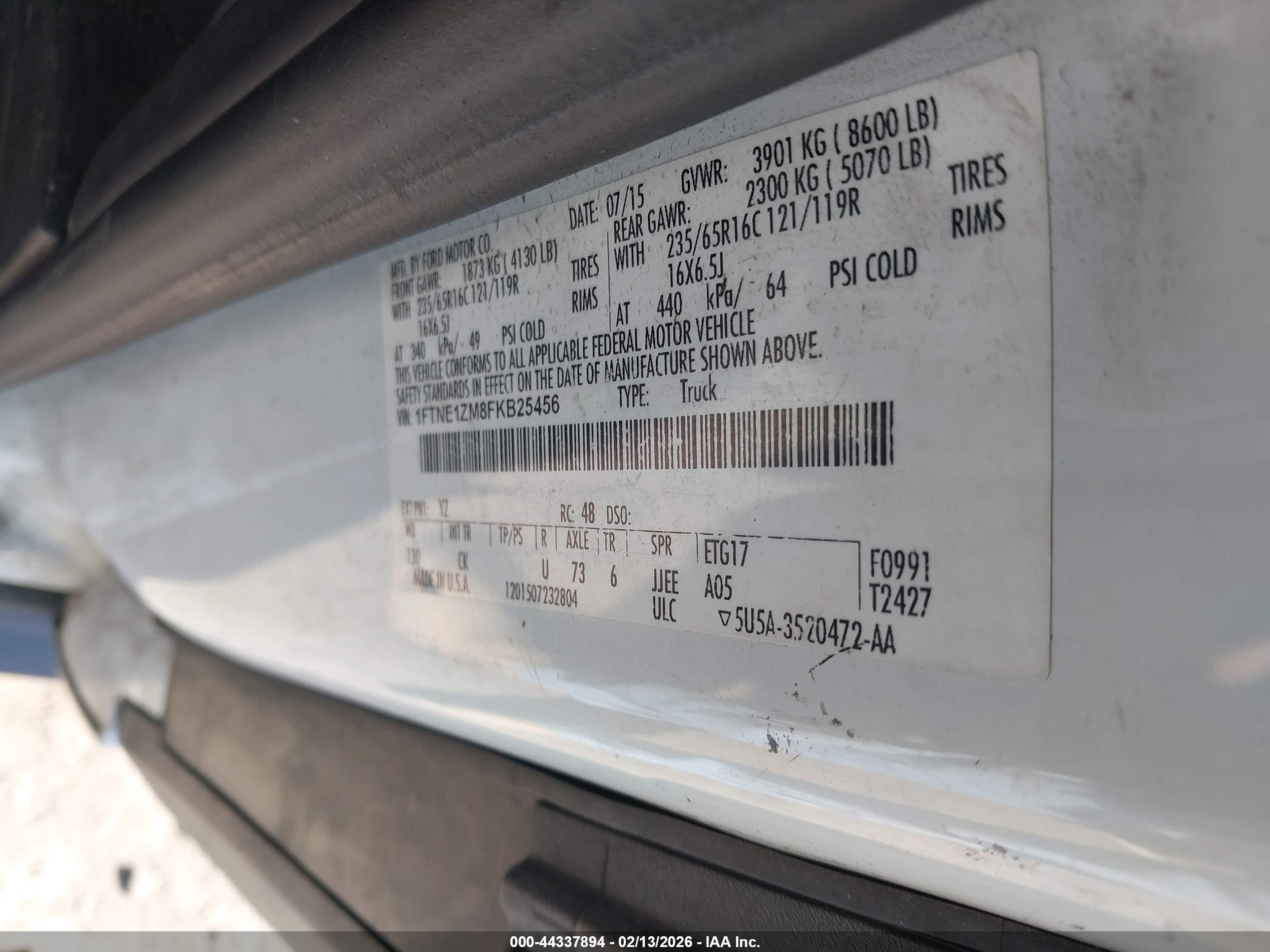 FORD TRANSIT-150 image 9