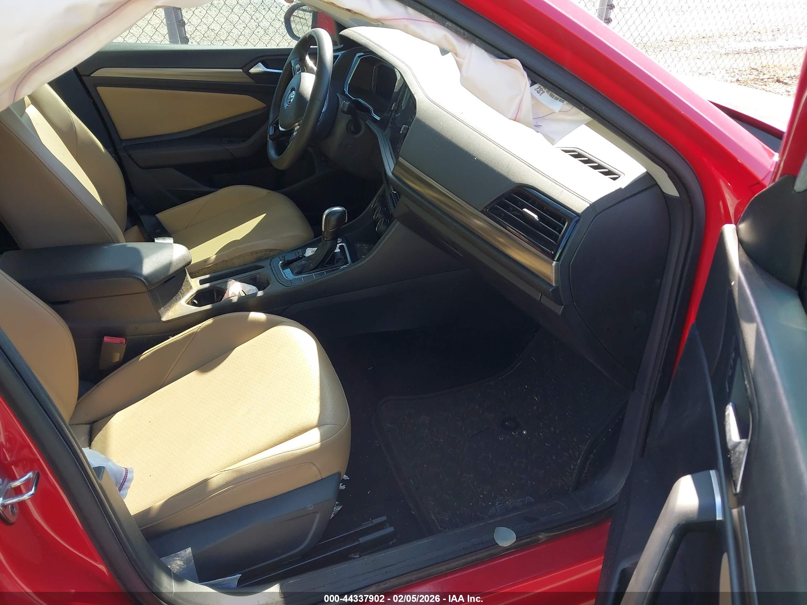 VOLKSWAGEN JETTA image 5