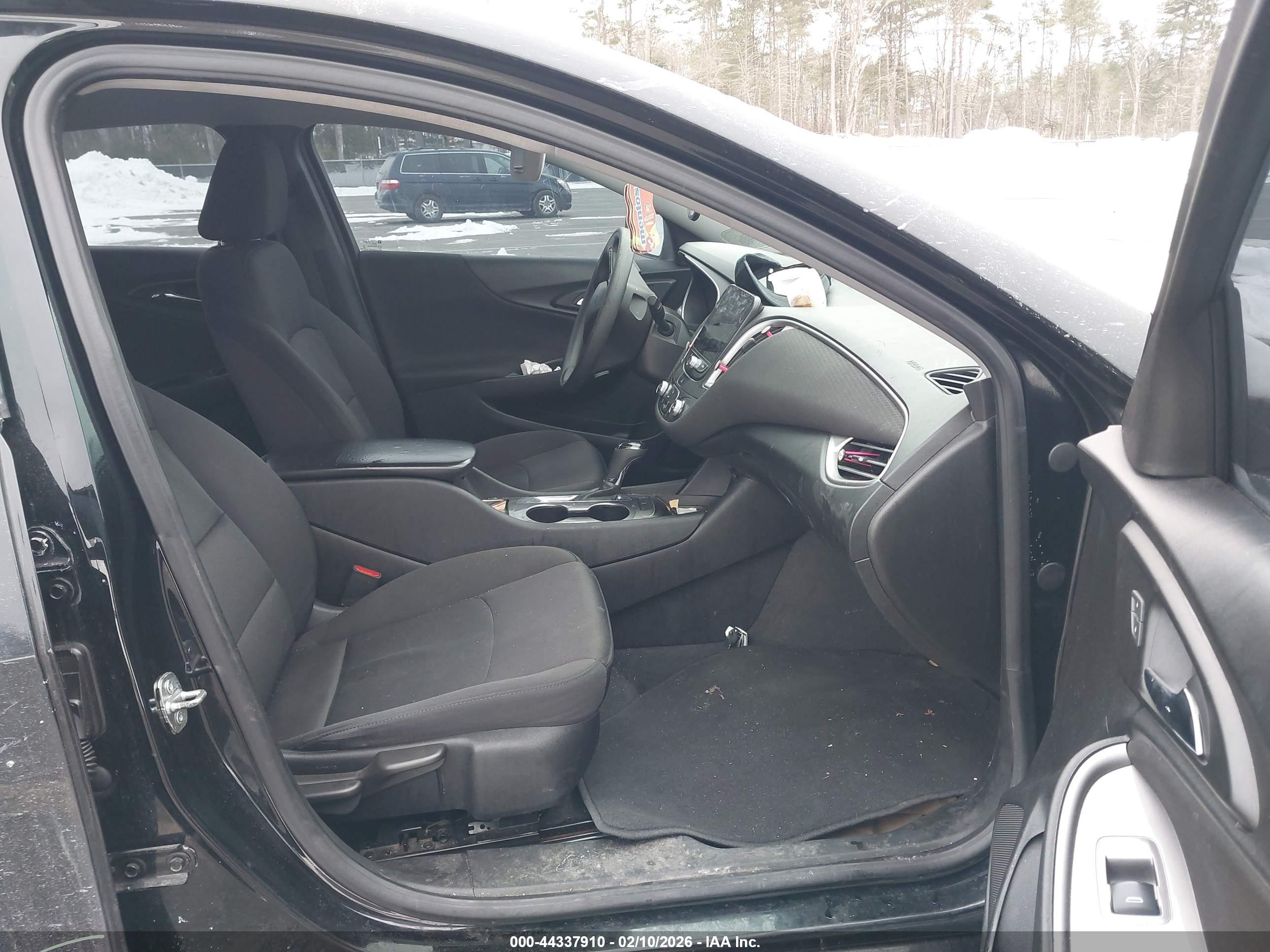 CHEVROLET MALIBU image 8