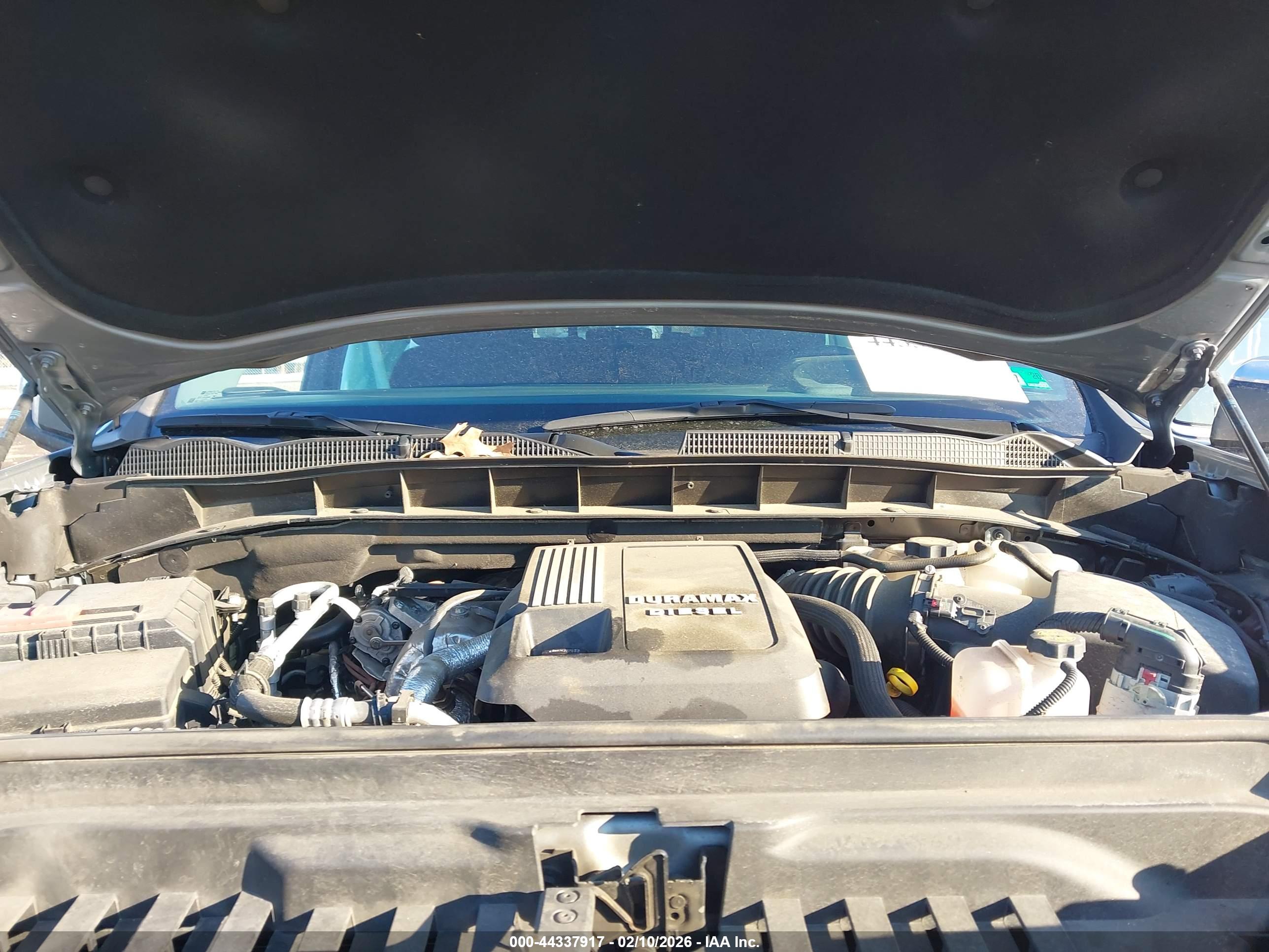 GMC SIERRA image 10