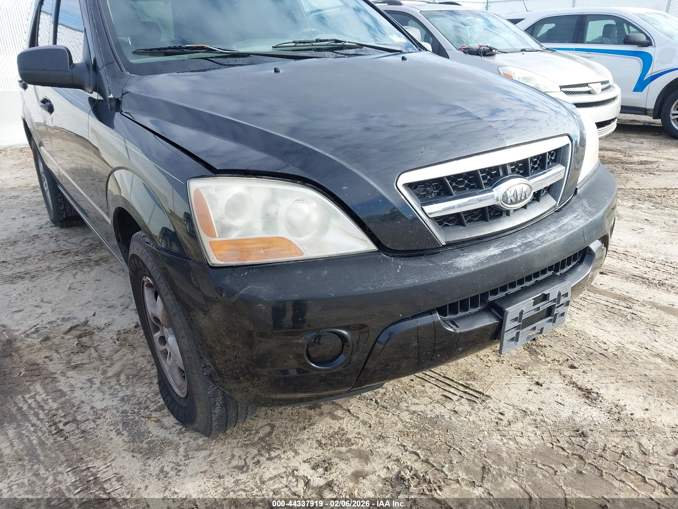KIA SORENTO image 6