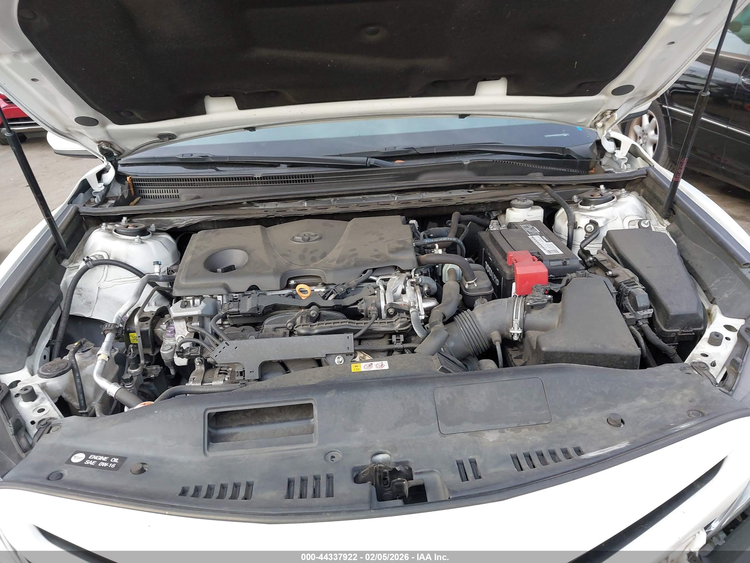 TOYOTA CAMRY image 10