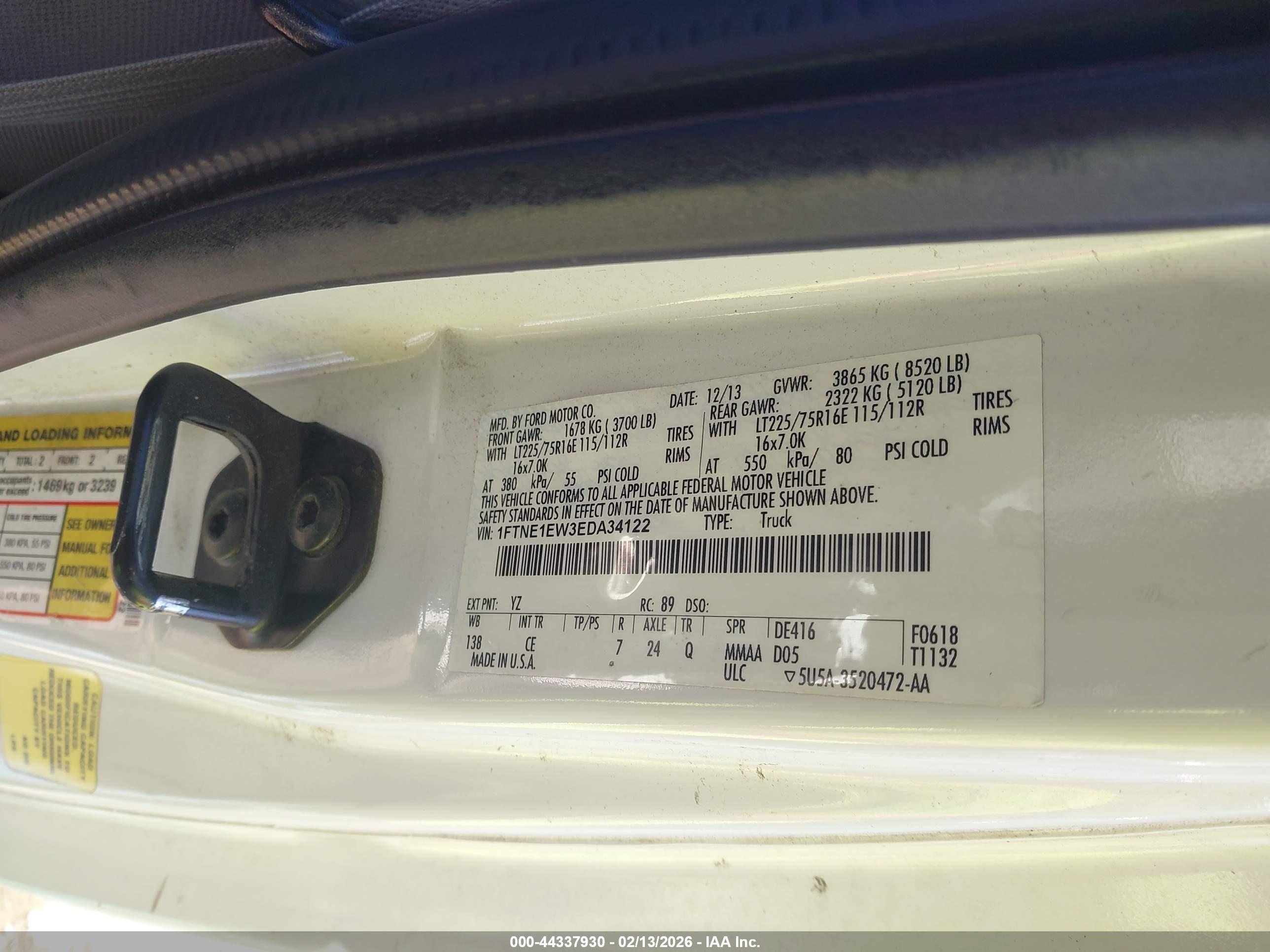 FORD E-150 image 9