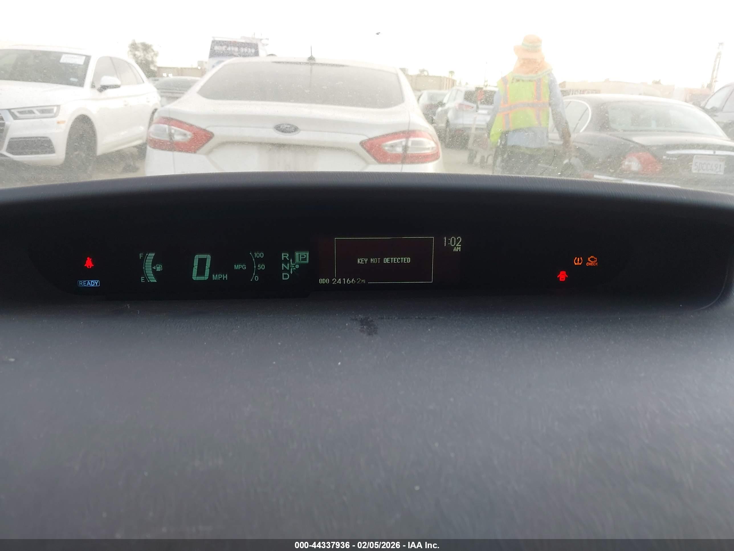 TOYOTA PRIUS image 7