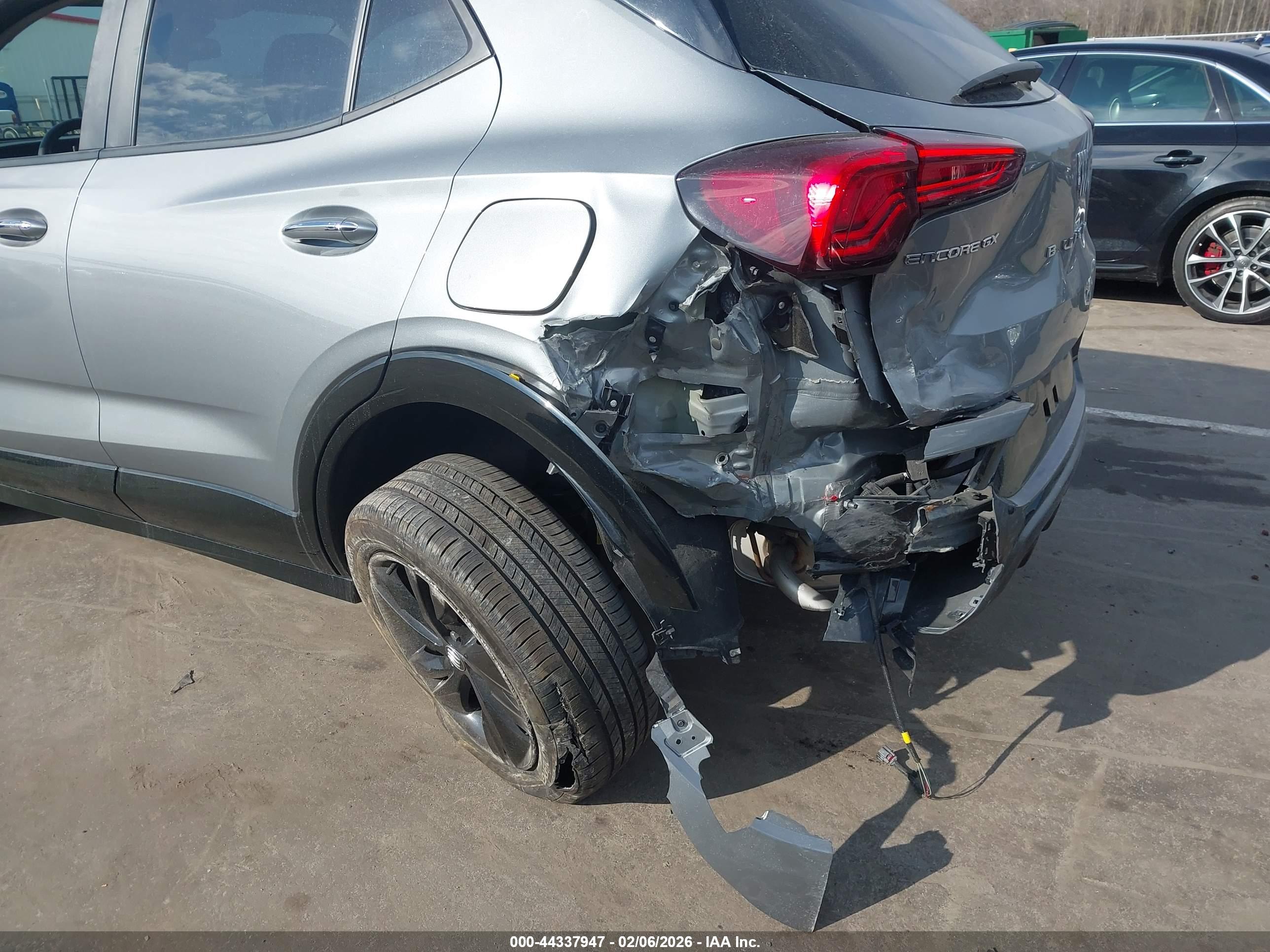 BUICK ENCORE image 6