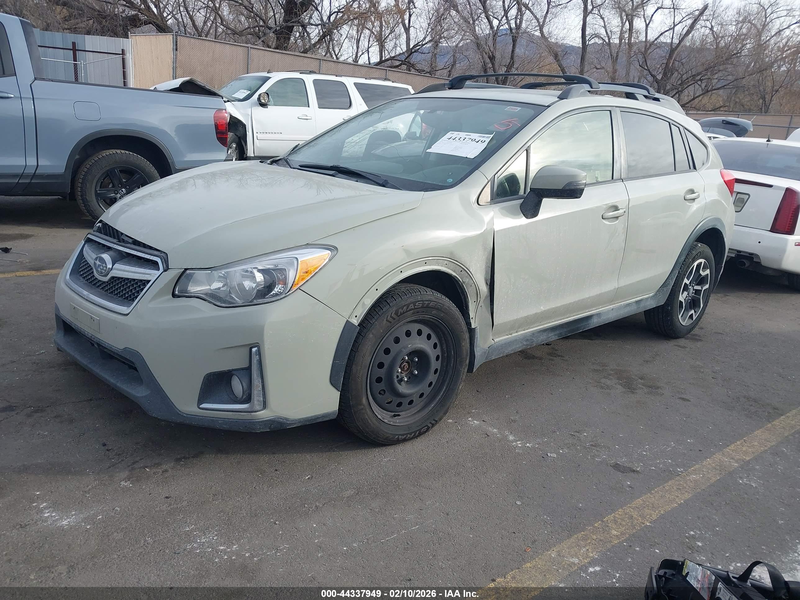 SUBARU CROSSTREK image 2
