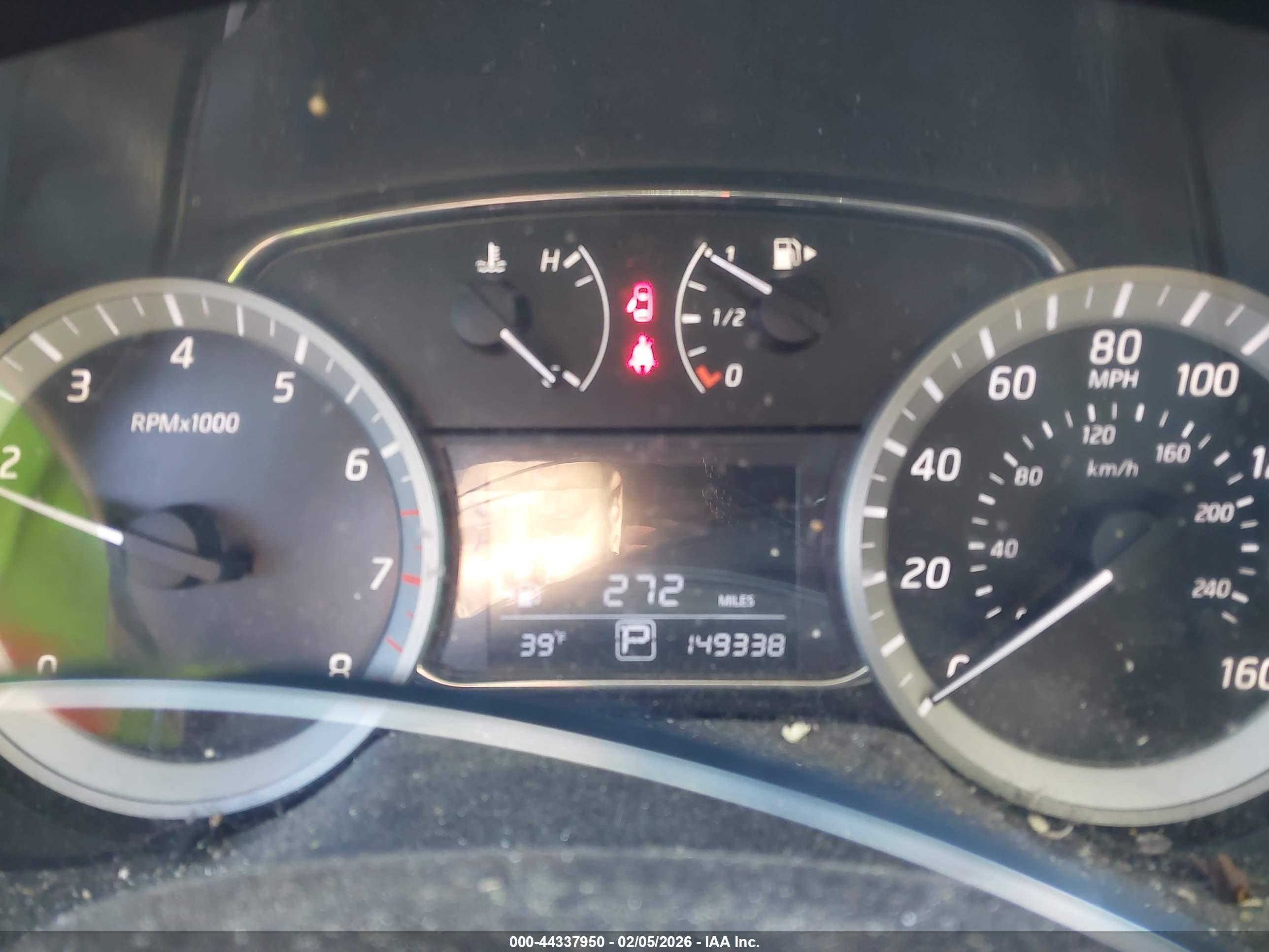 NISSAN SENTRA image 7