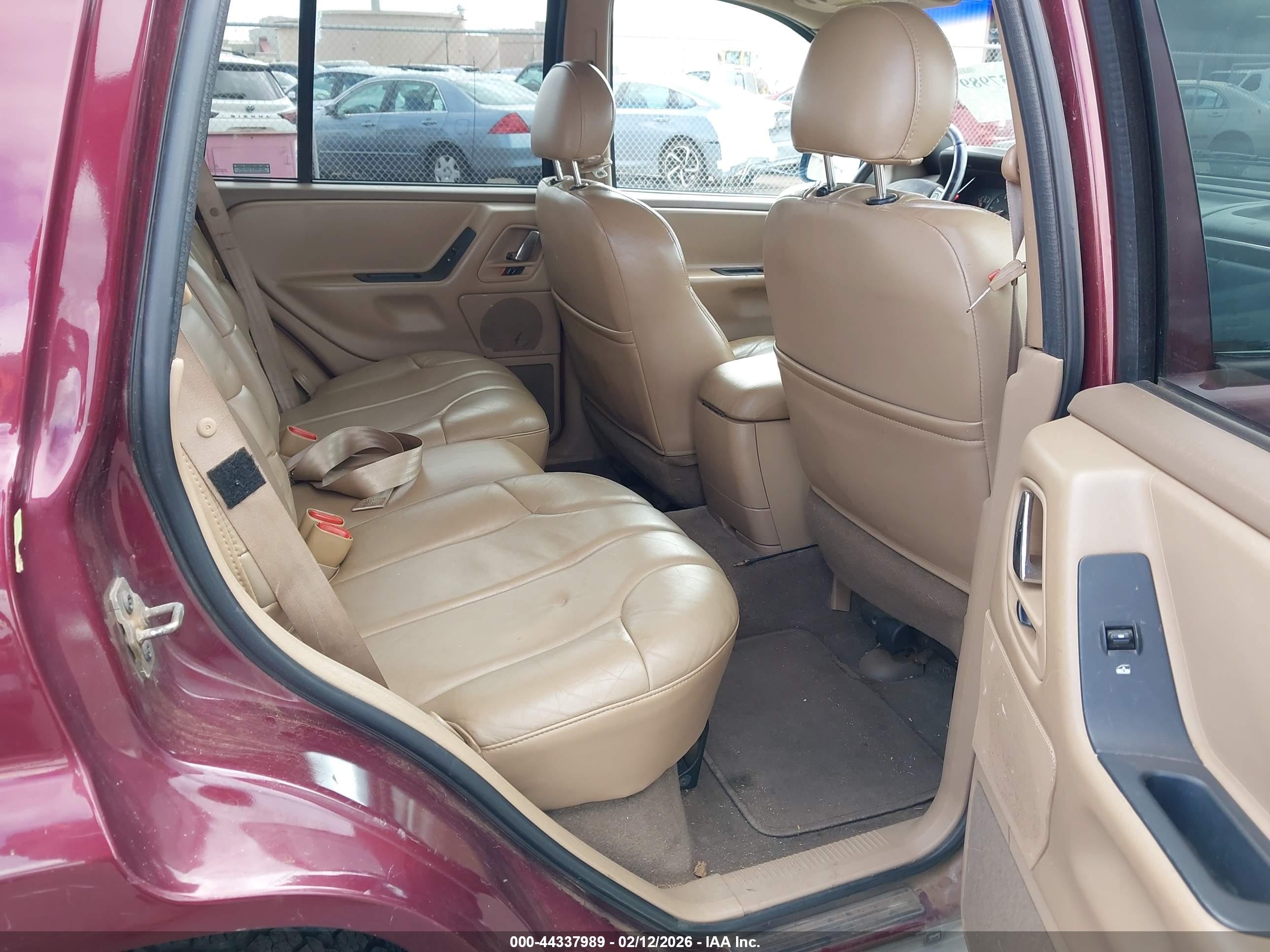 JEEP GRAND image 8