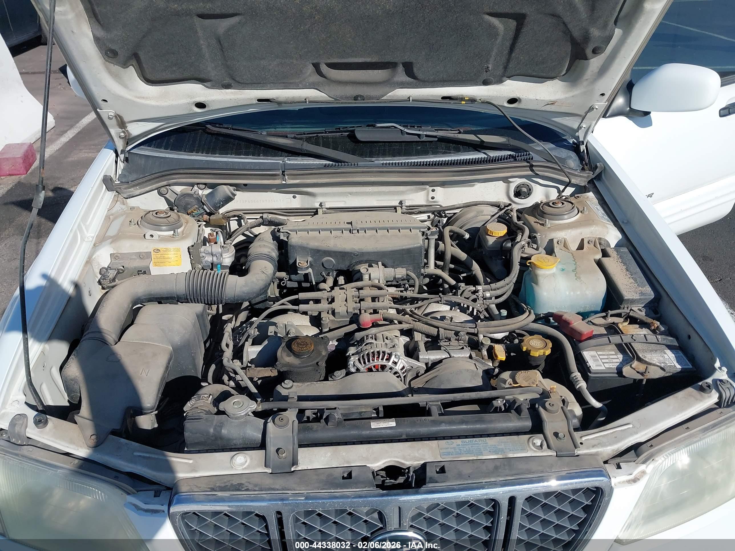 SUBARU FORESTER image 10