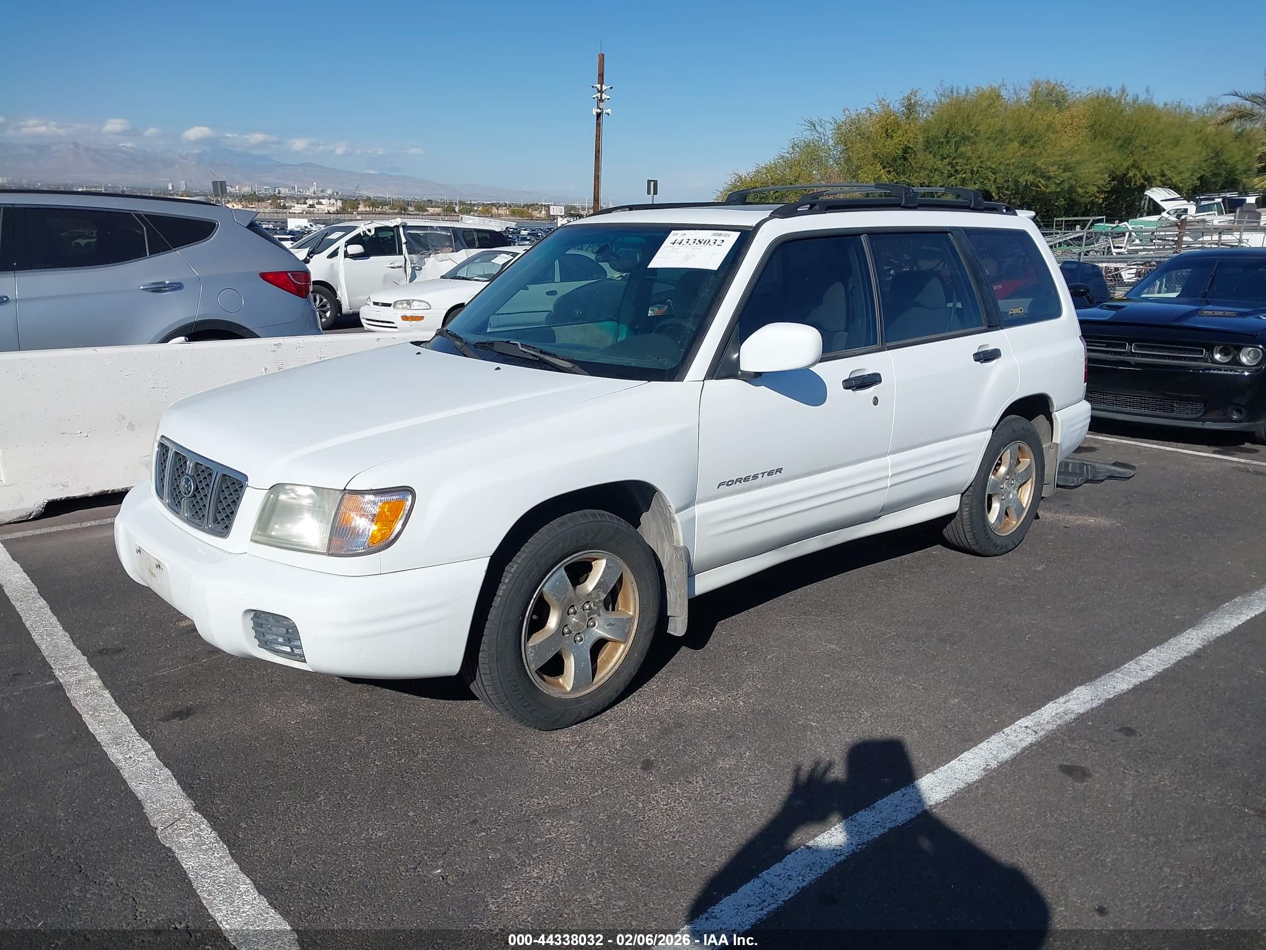 SUBARU FORESTER image 2