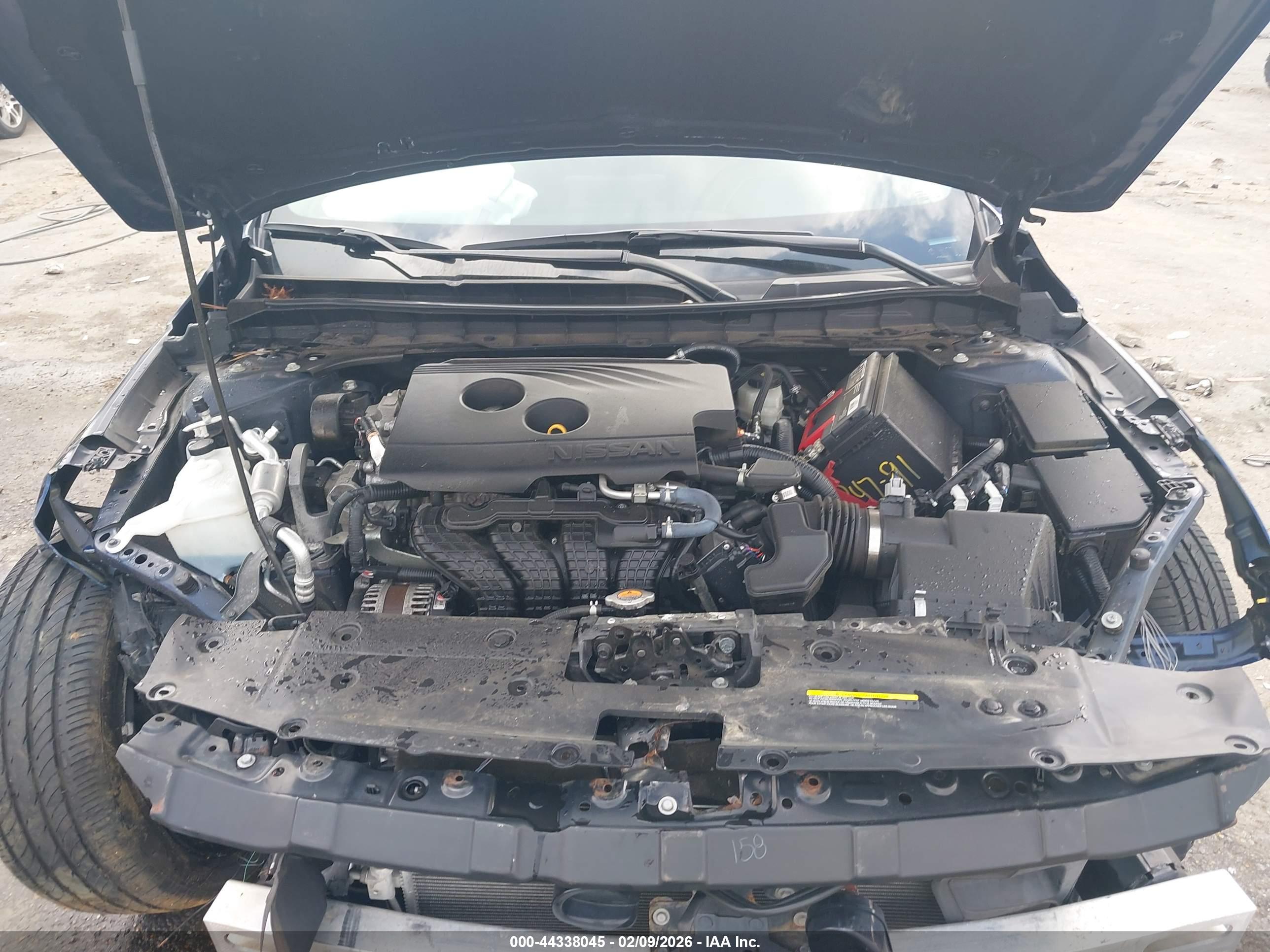 NISSAN ALTIMA image 10