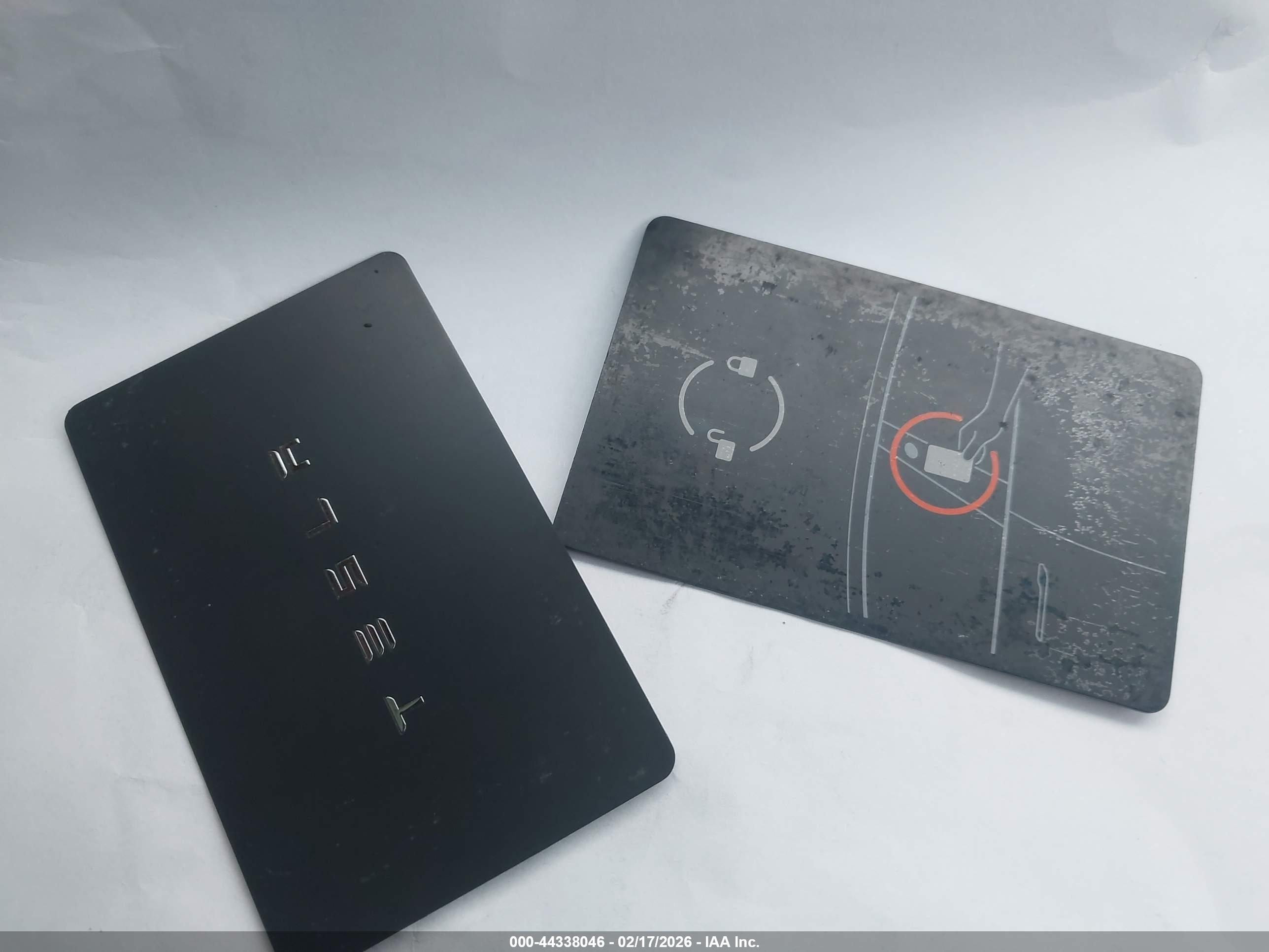 TESLA MODEL image 11
