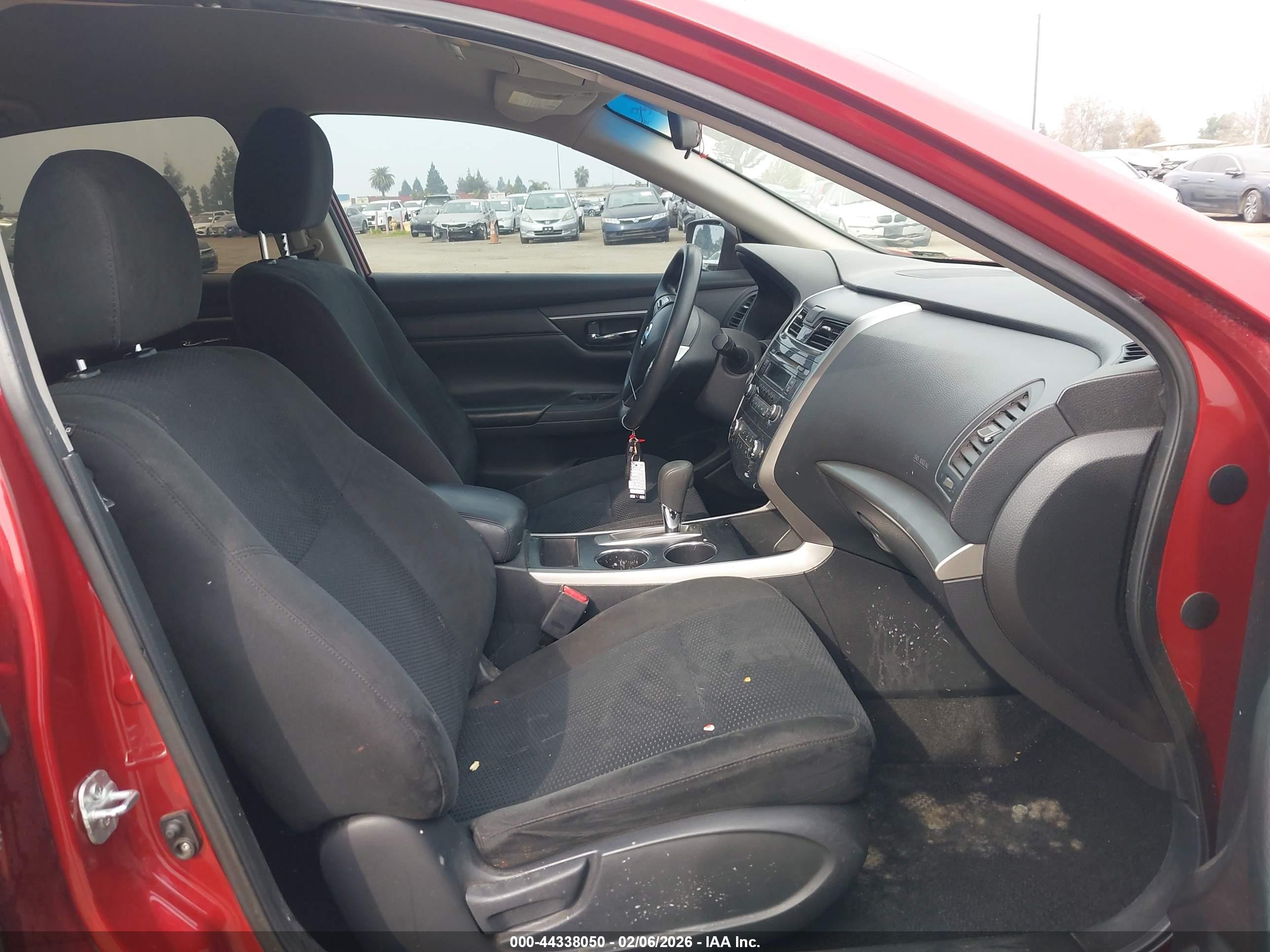 NISSAN ALTIMA image 5