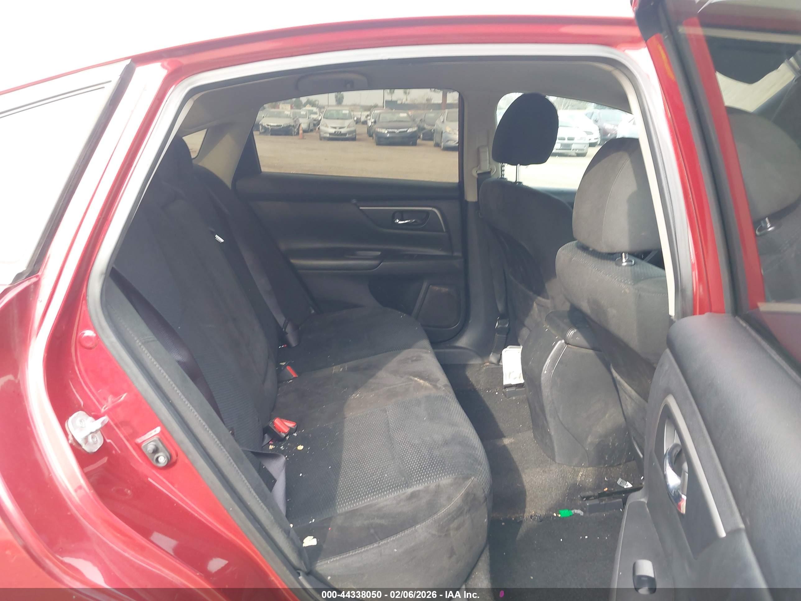 NISSAN ALTIMA image 8