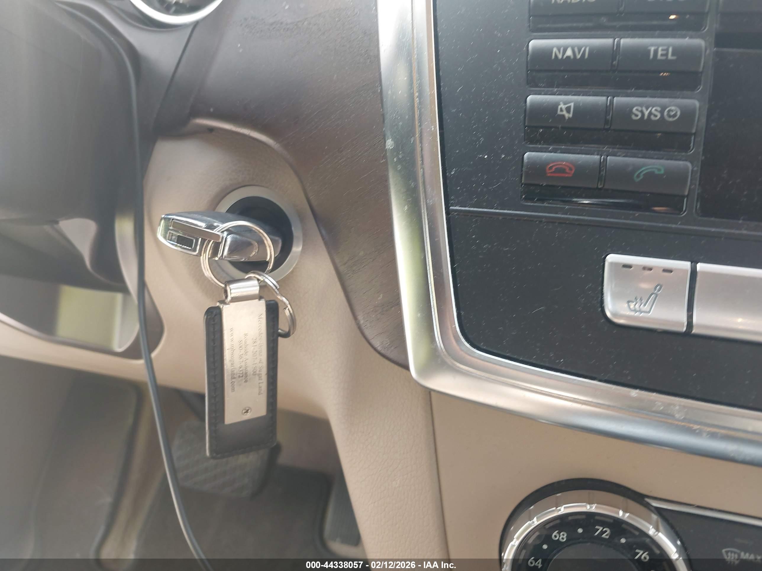MERCEDES-BENZ GL image 11