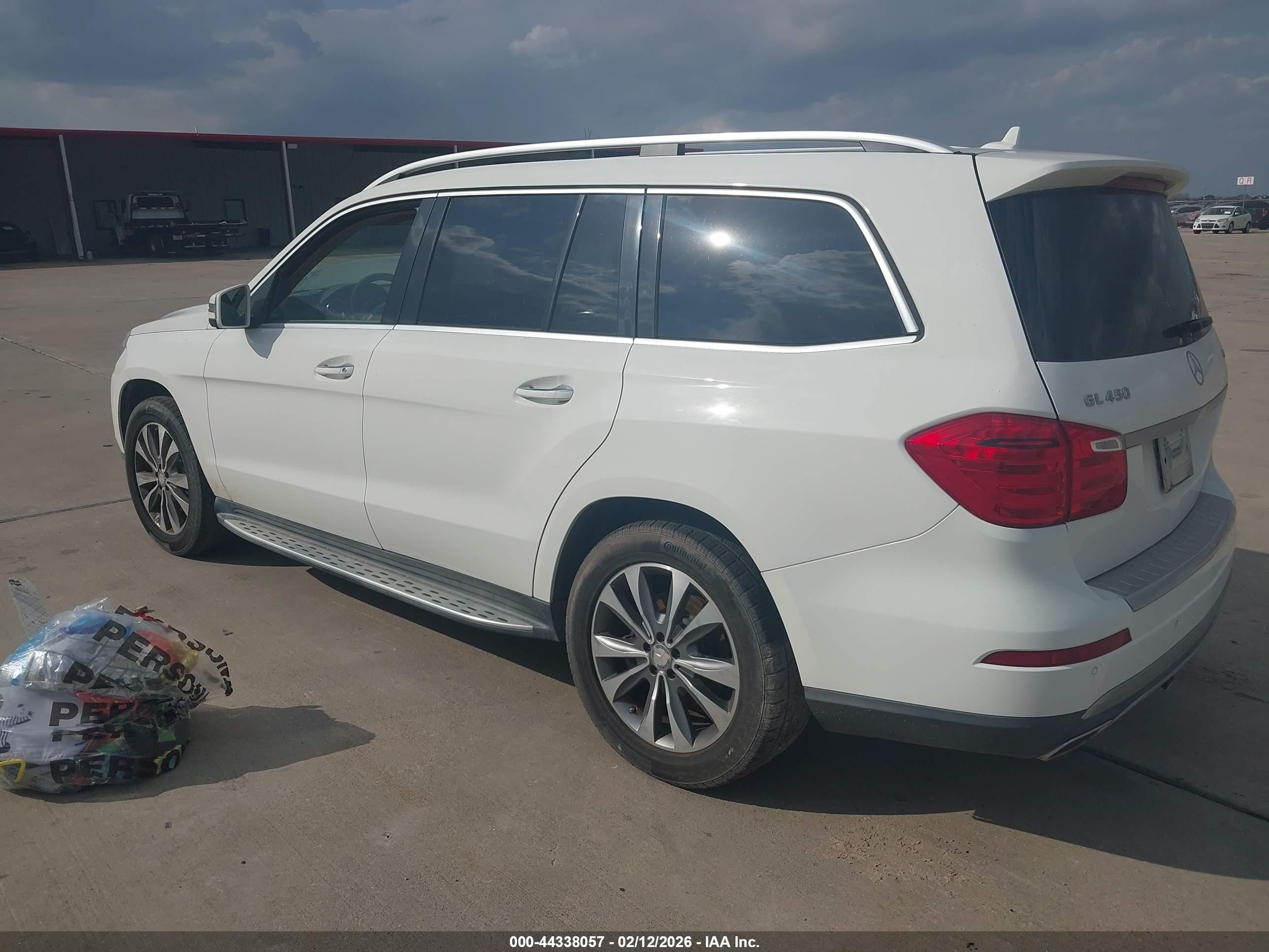 MERCEDES-BENZ GL image 3