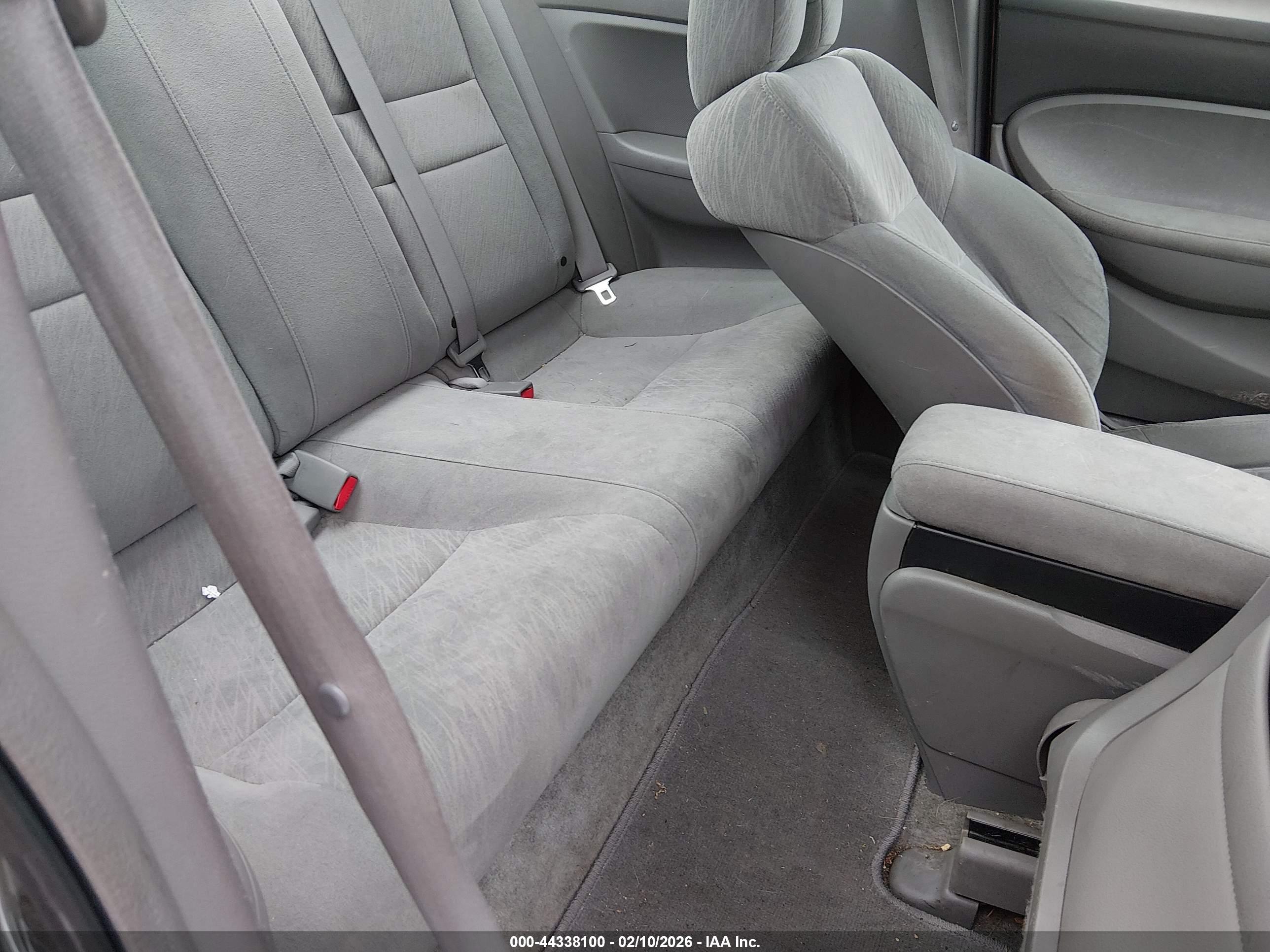 HONDA CIVIC image 8