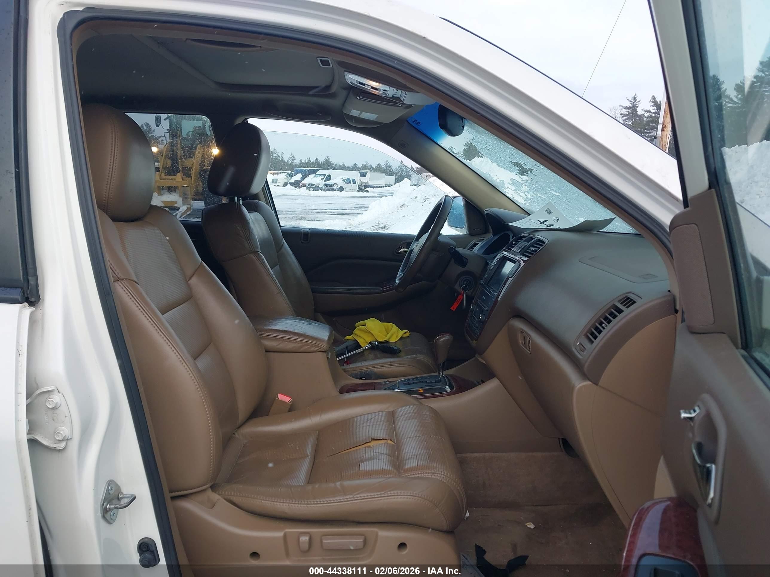 ACURA MDX image 5