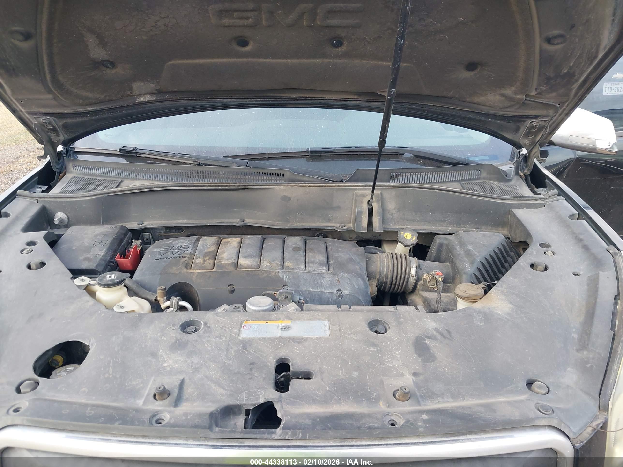 GMC ACADIA image 10