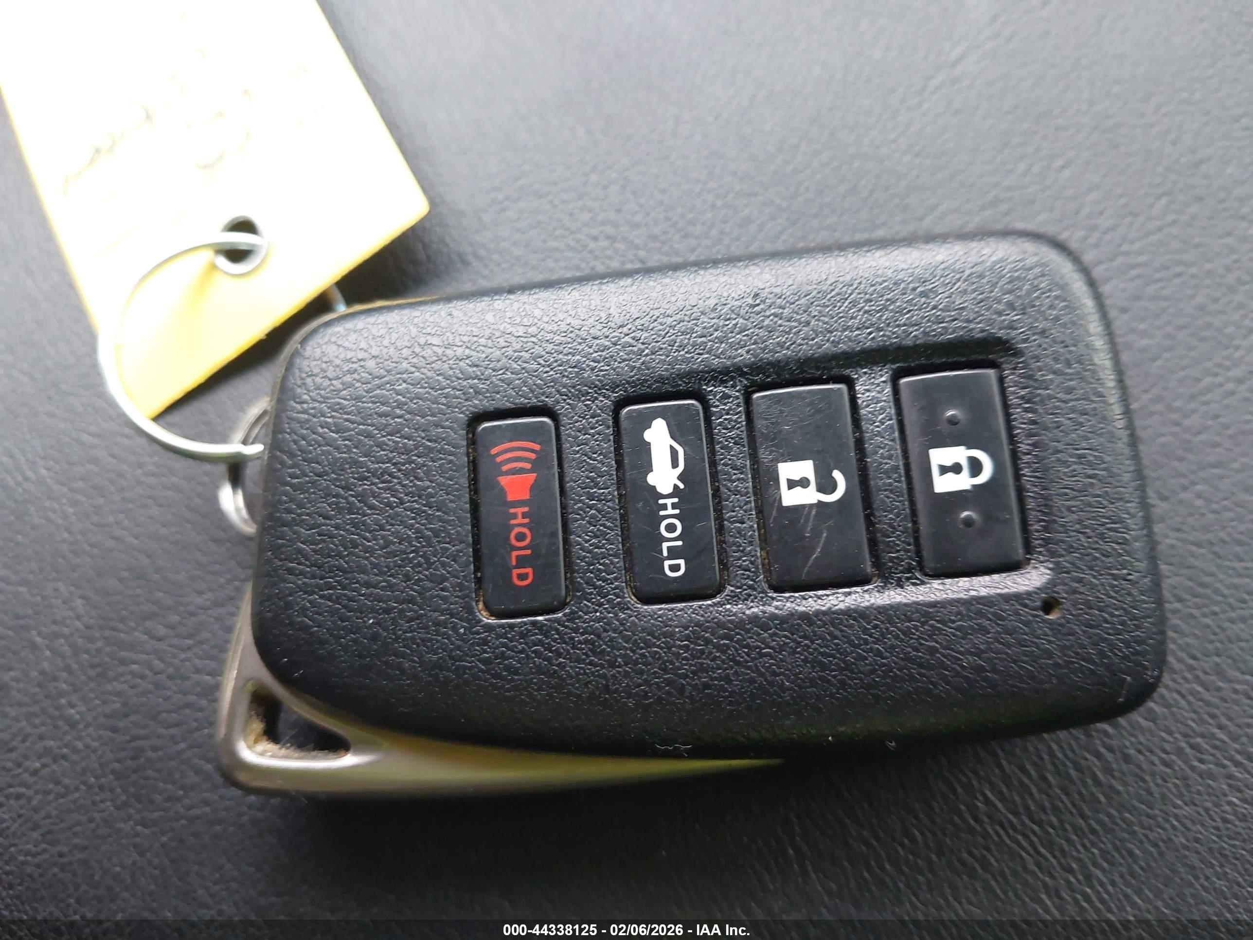 LEXUS GS image 11