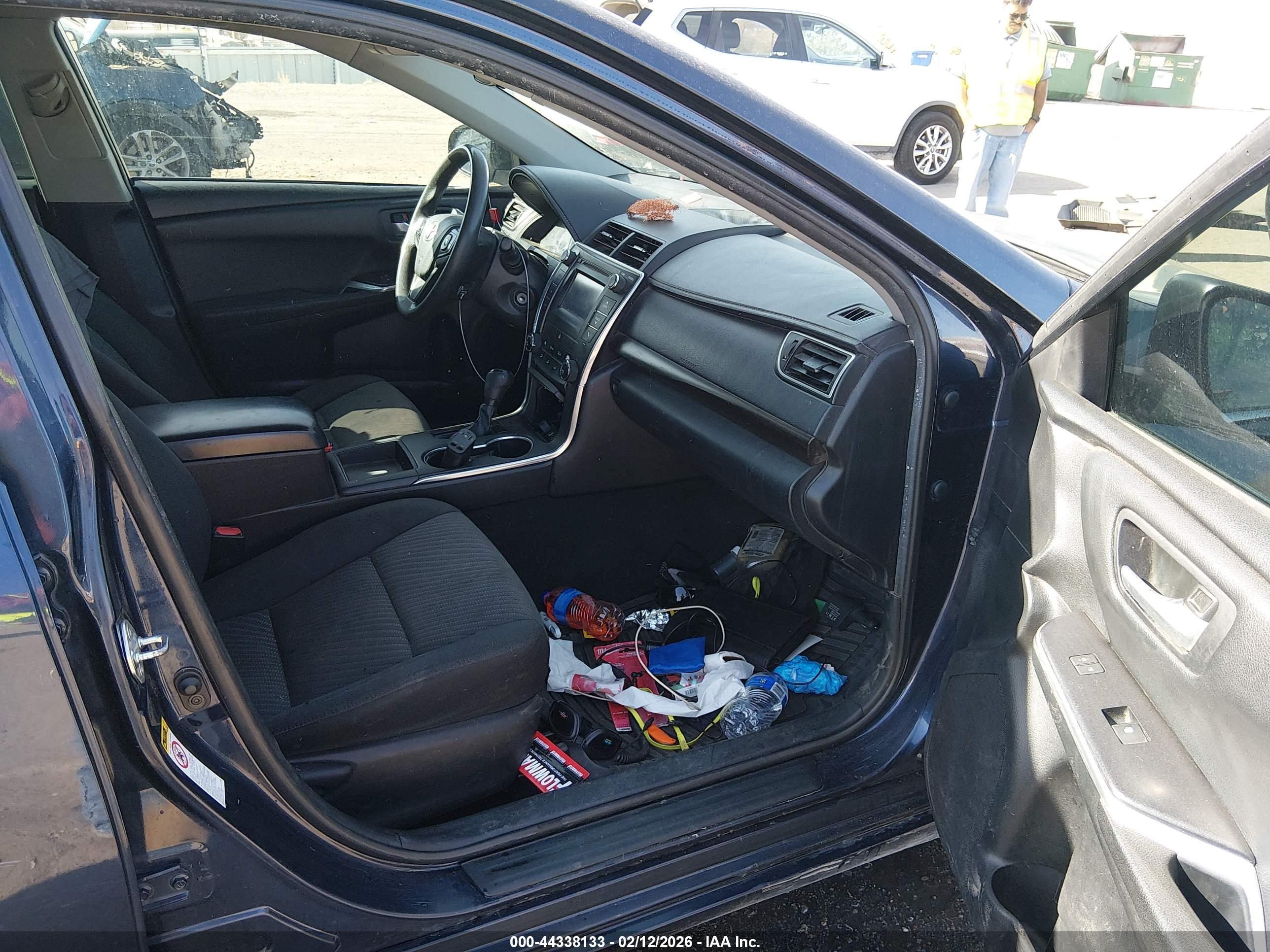 TOYOTA CAMRY image 5