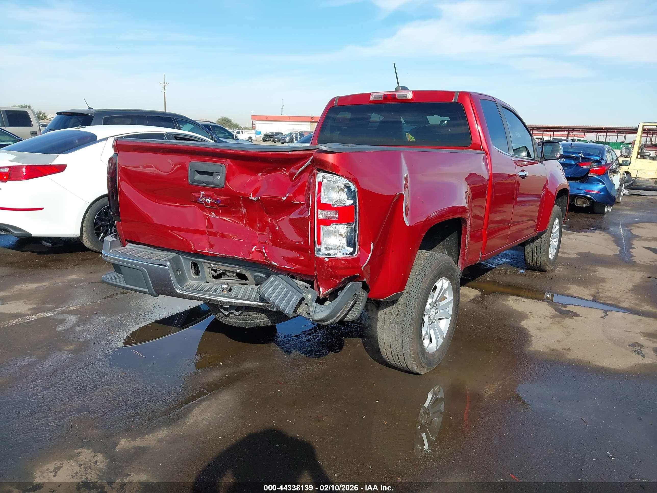 CHEVROLET COLORADO image 6