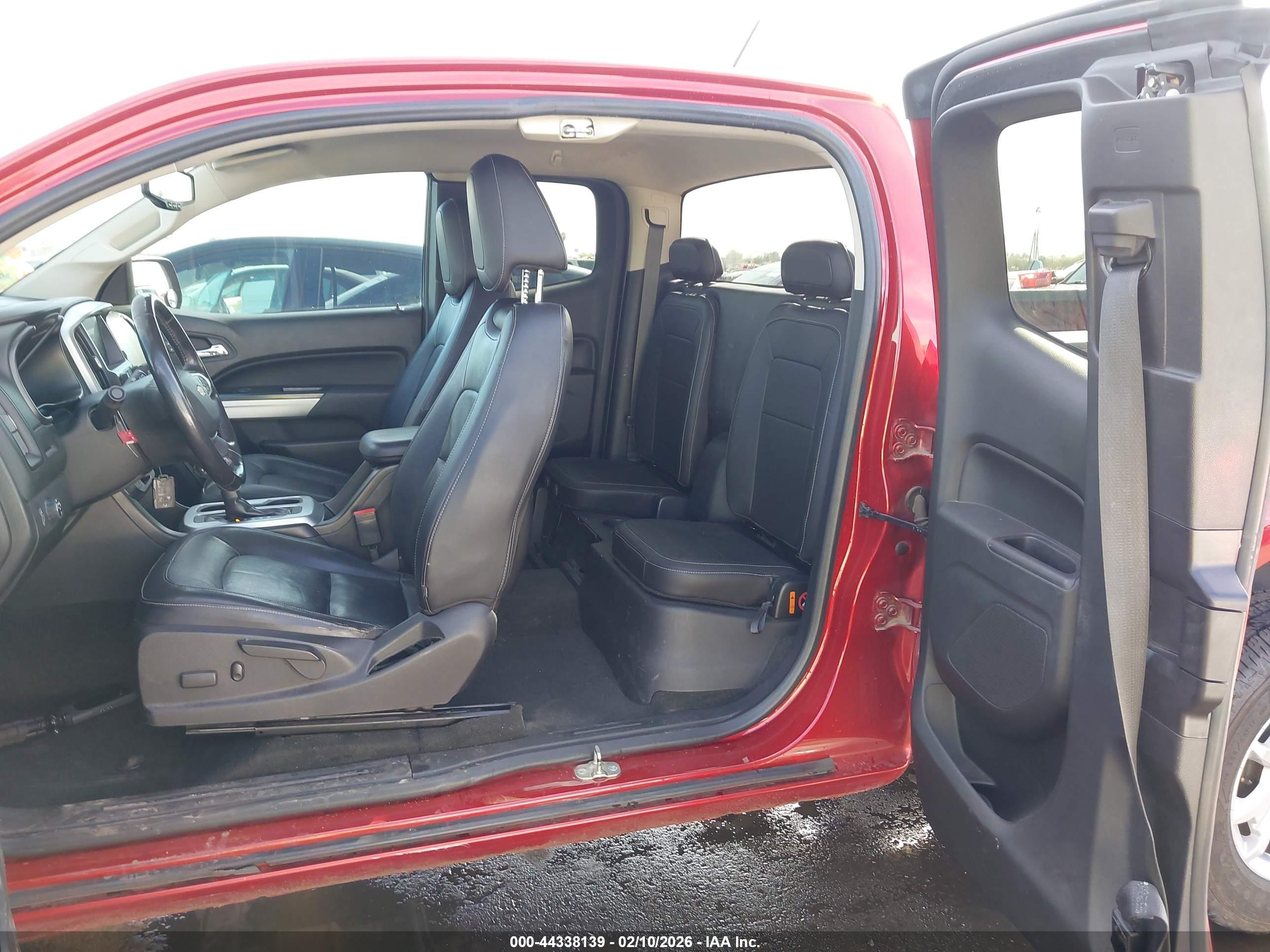 CHEVROLET COLORADO image 8