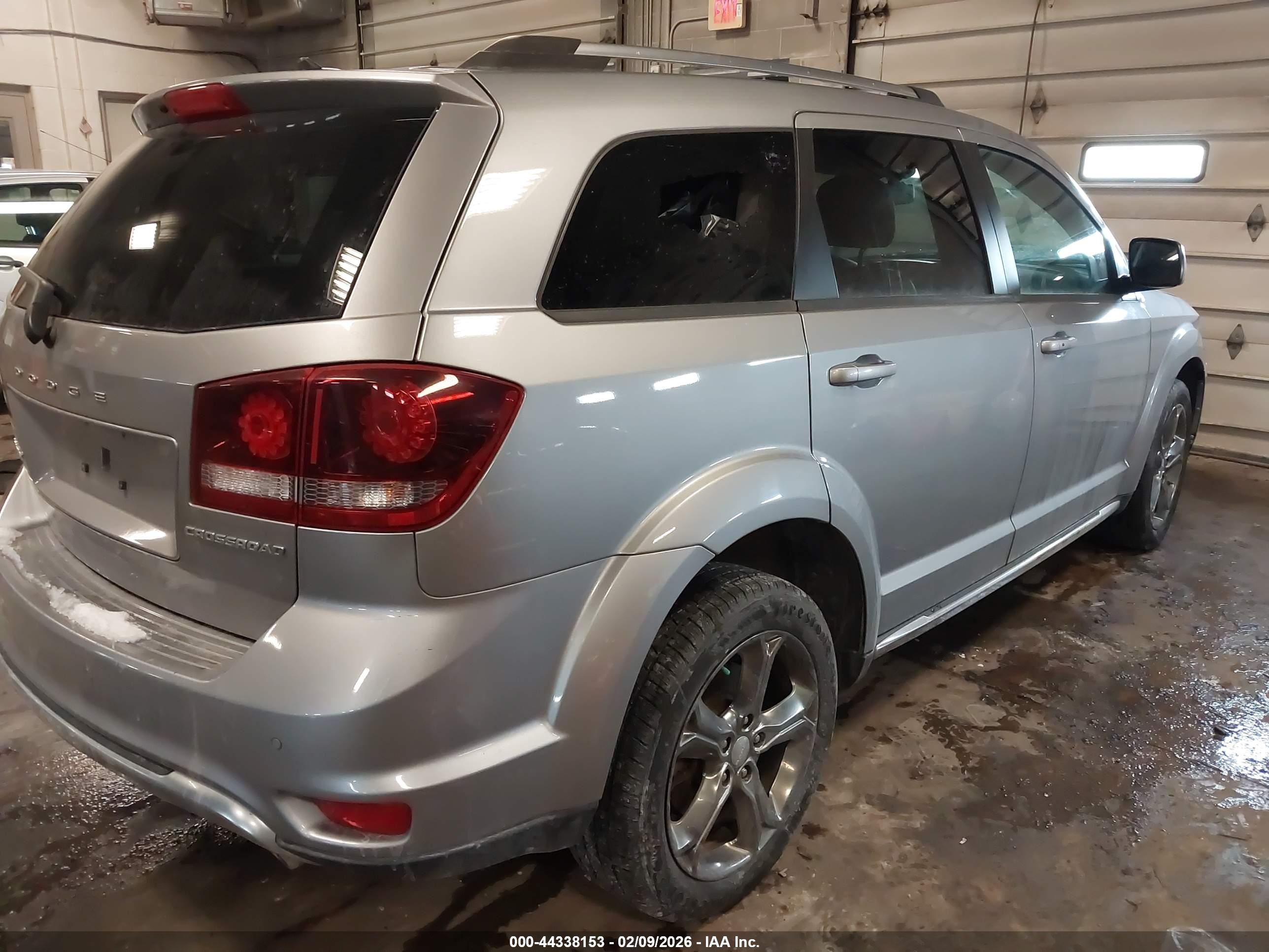 DODGE JOURNEY image 4