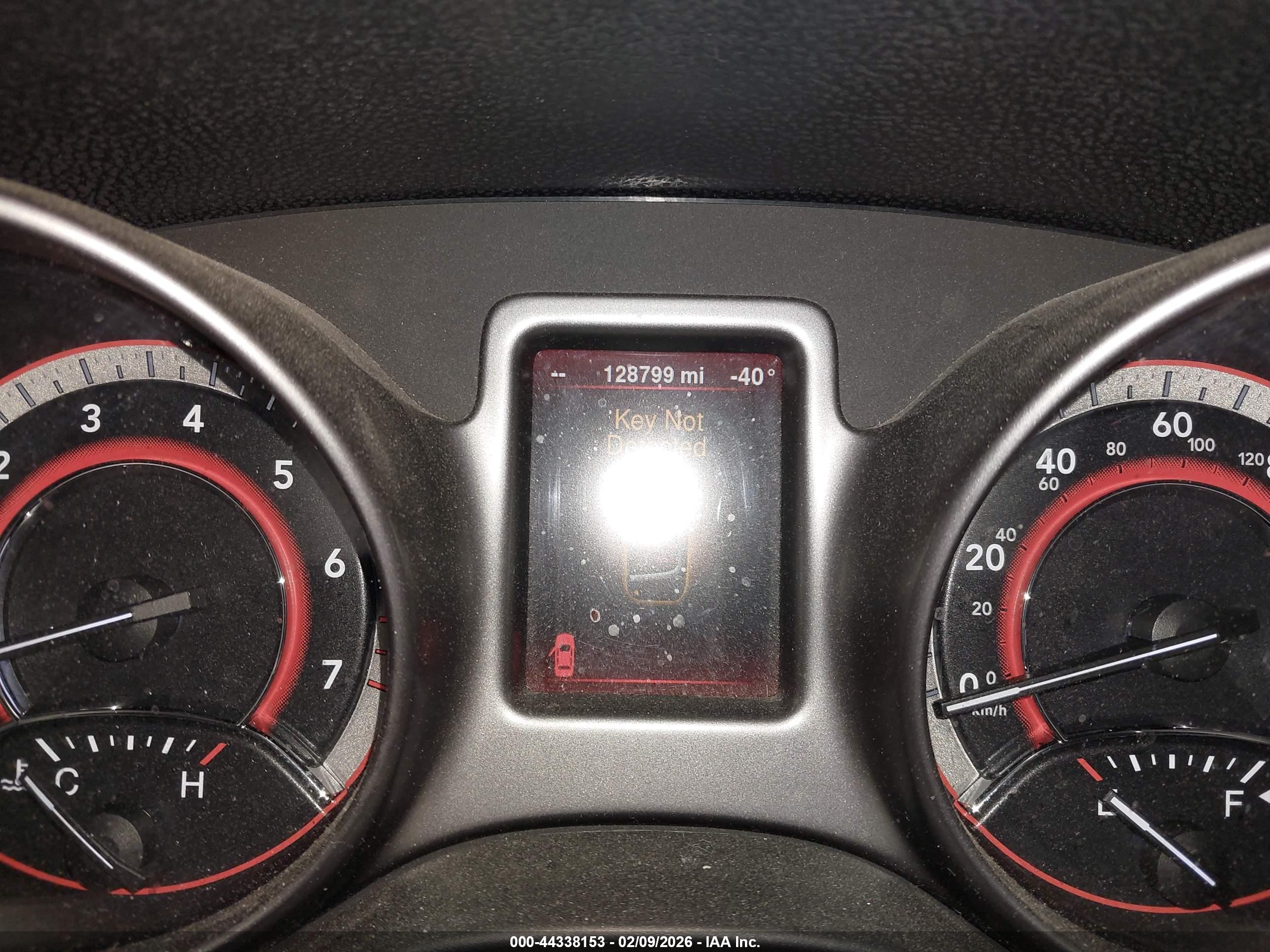 DODGE JOURNEY image 7