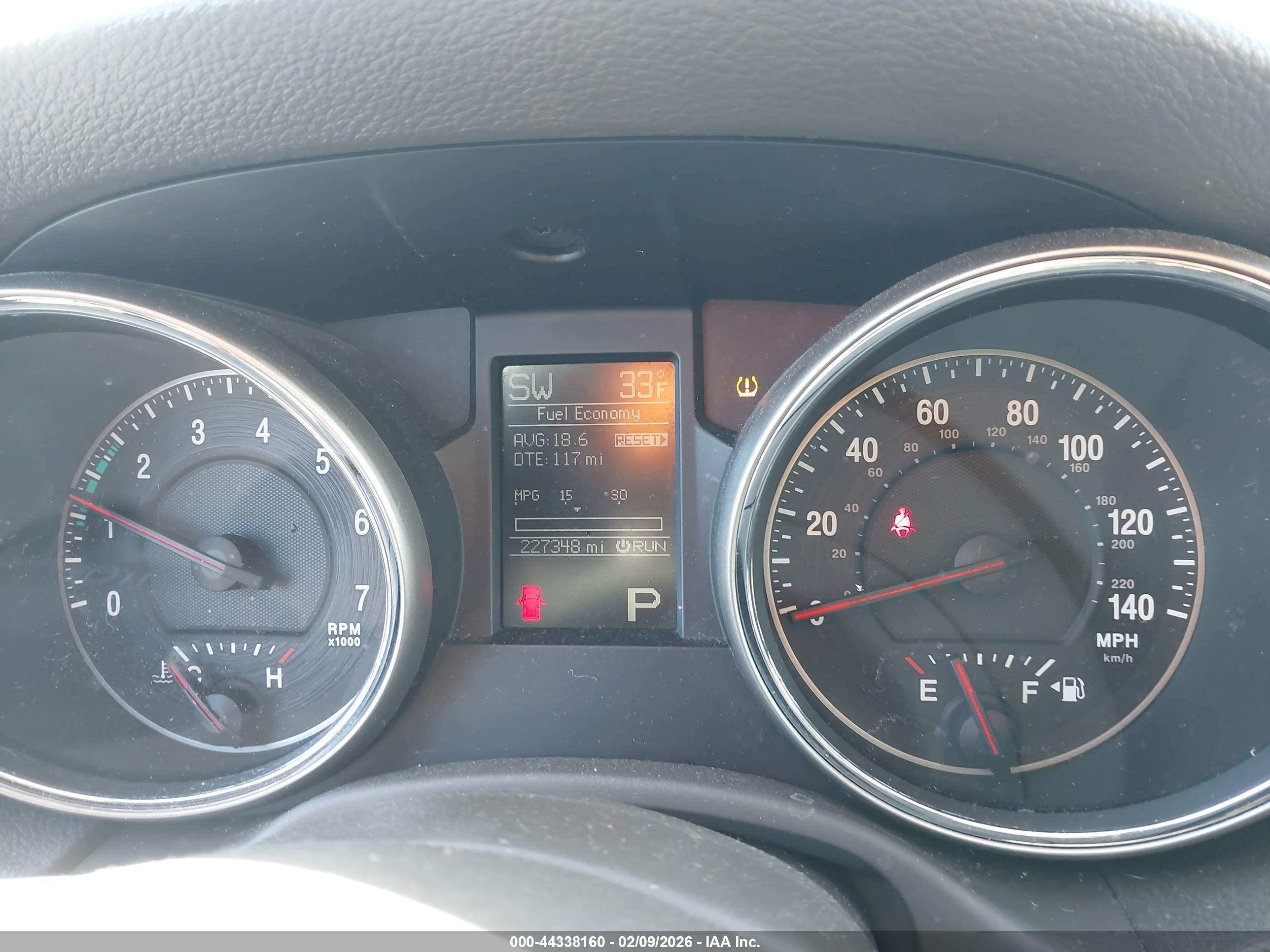 JEEP GRAND image 7