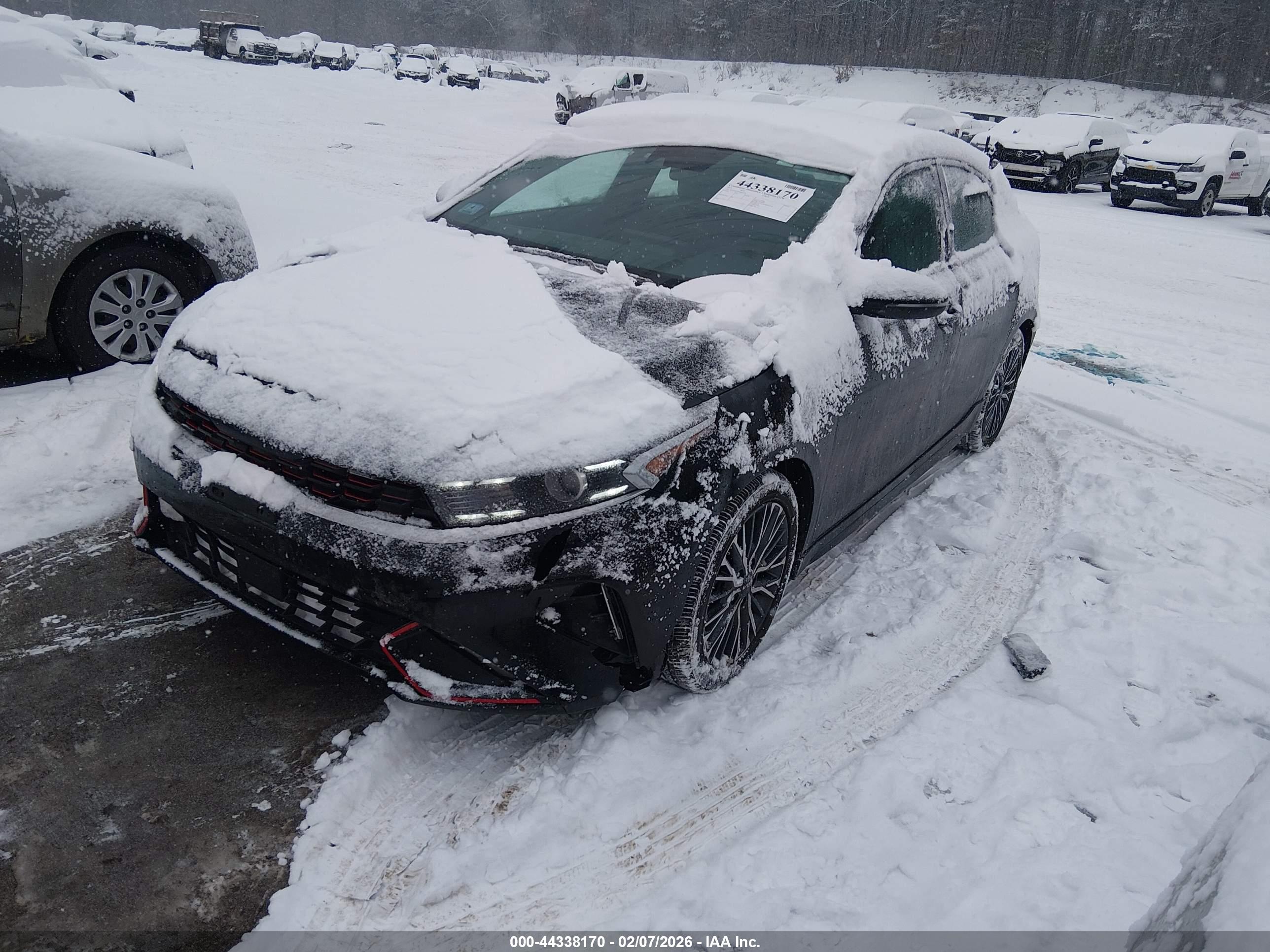 KIA FORTE image 2