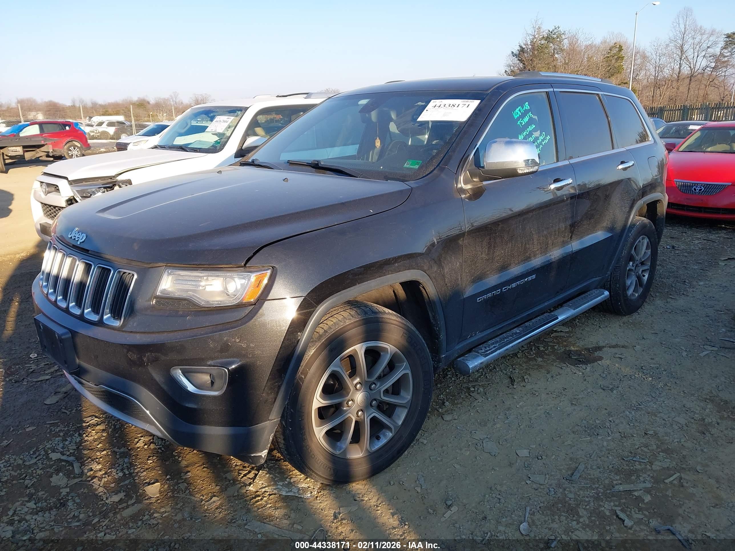 JEEP GRAND image 2