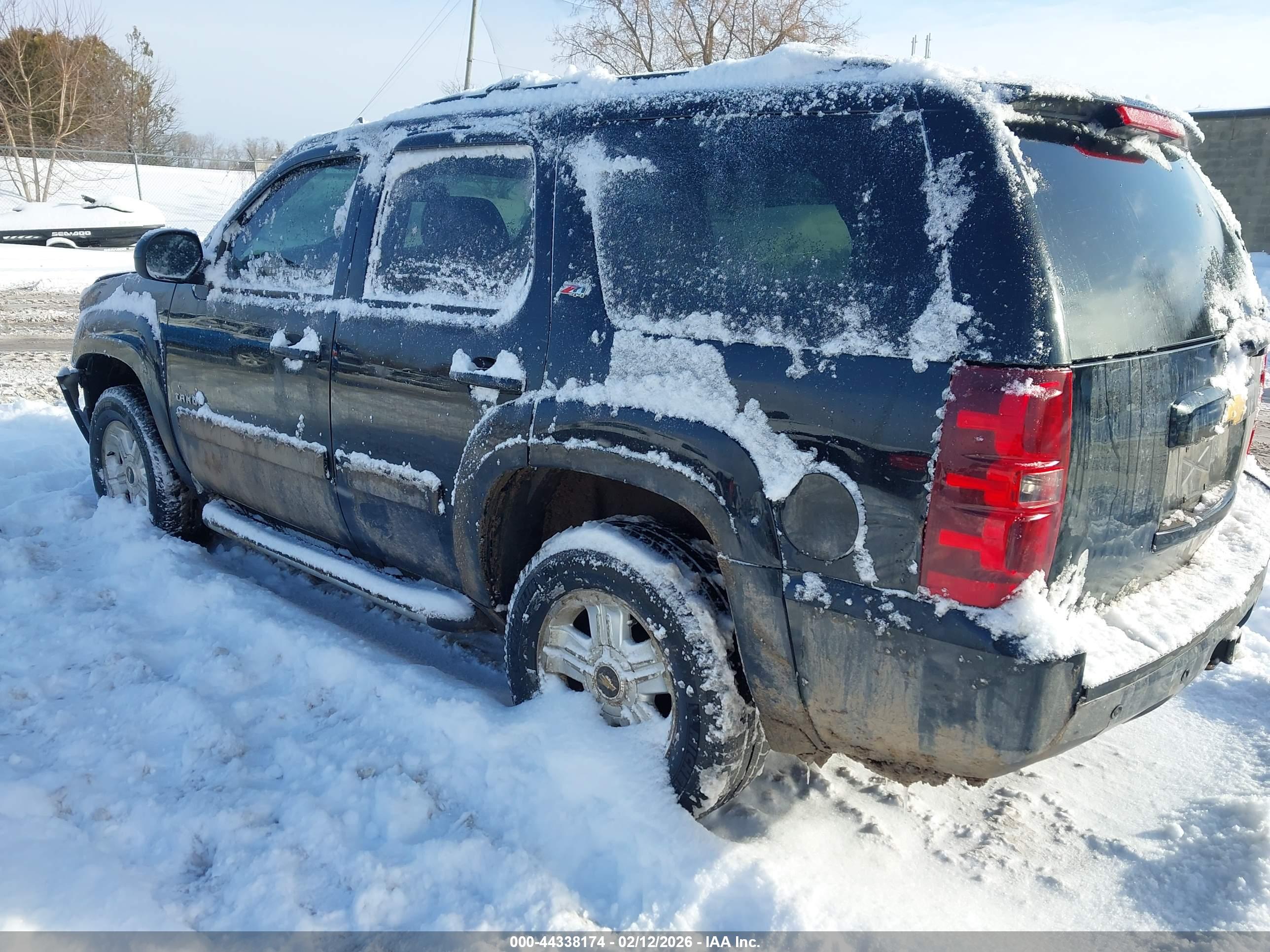 CHEVROLET TAHOE image 3