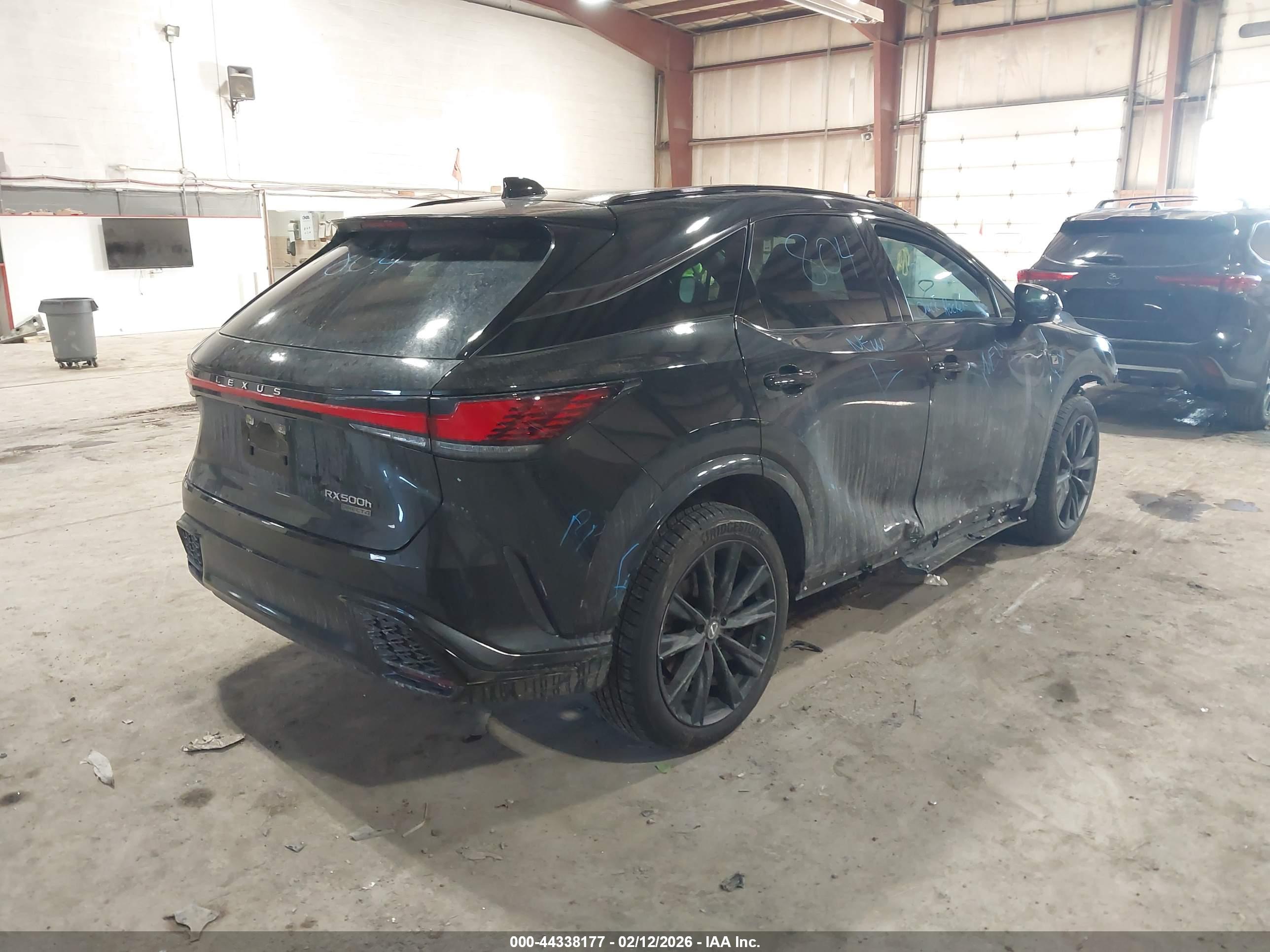 LEXUS RX image 4