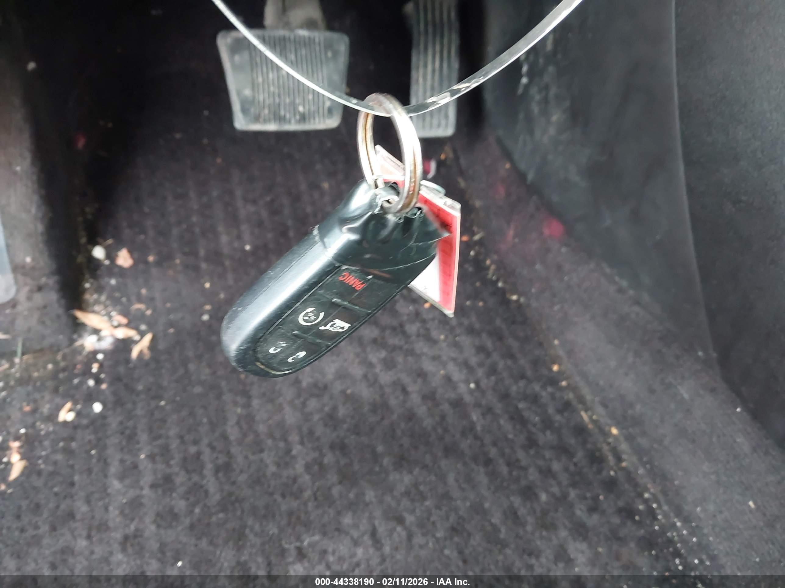 JEEP CHEROKEE image 11