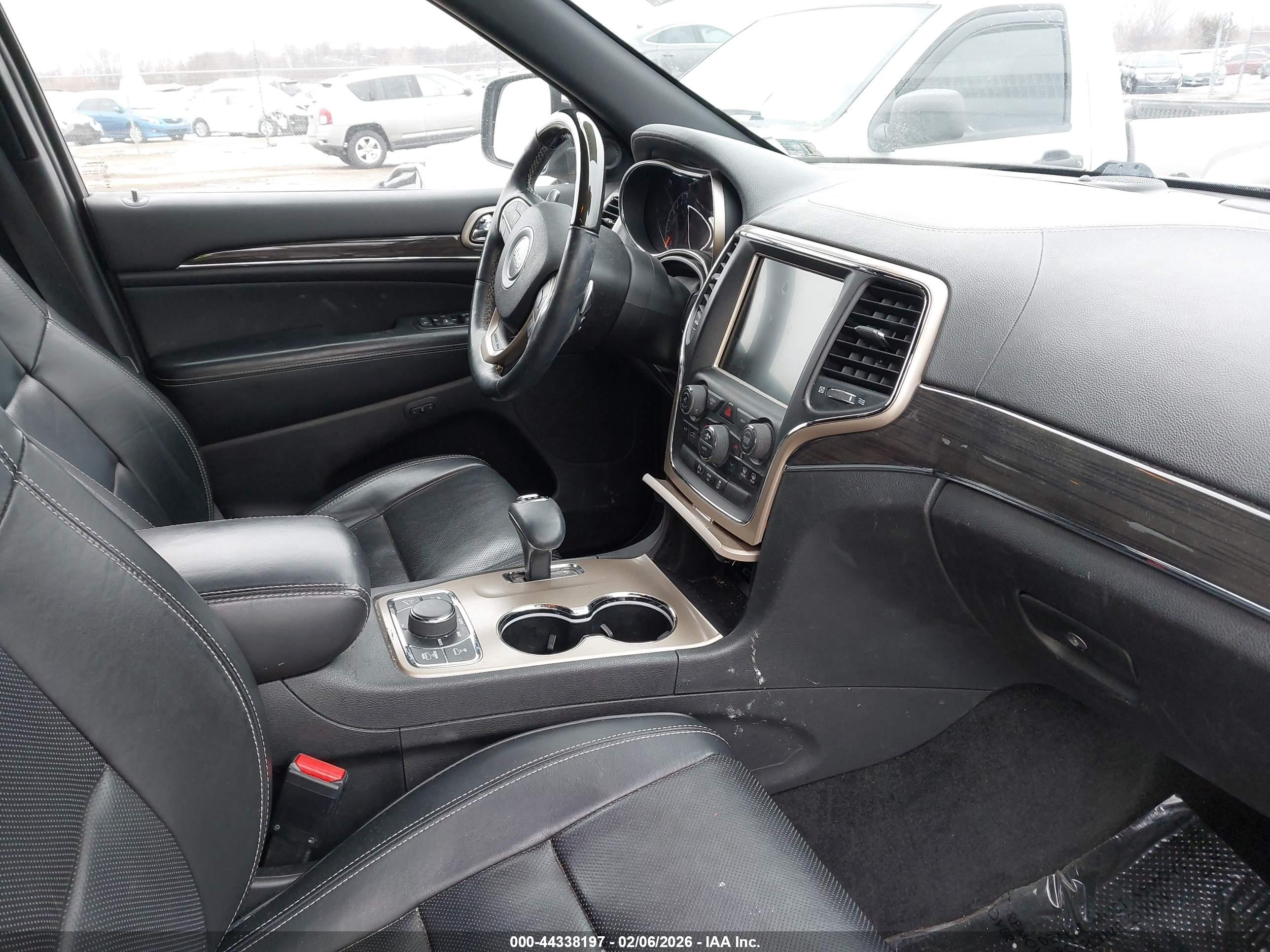 JEEP GRAND image 5