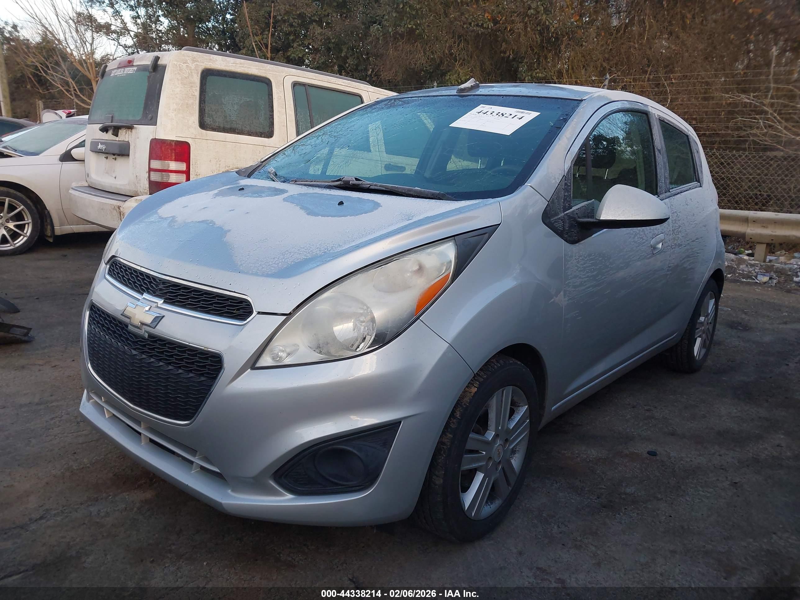 CHEVROLET SPARK image 2