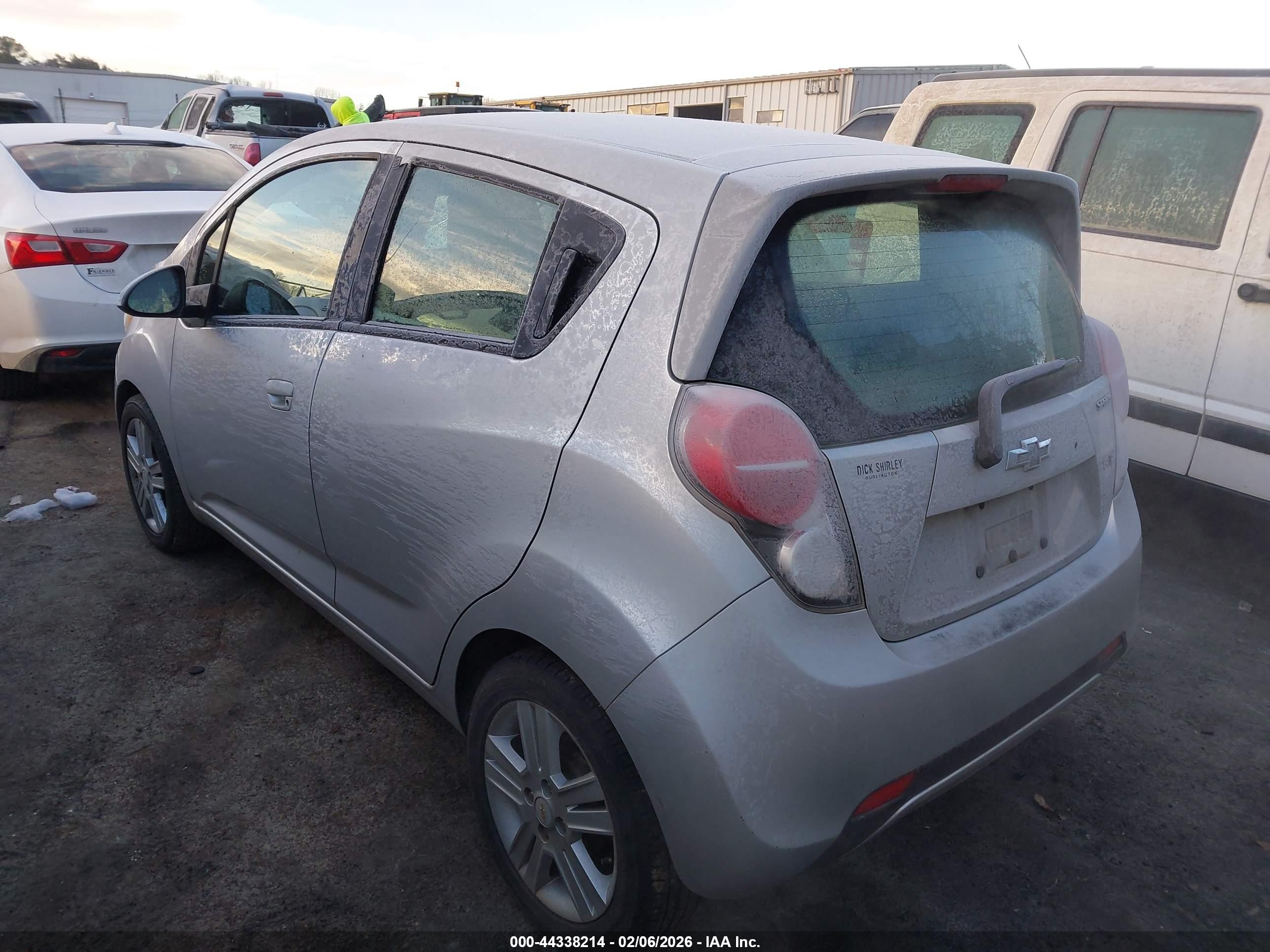 CHEVROLET SPARK image 3