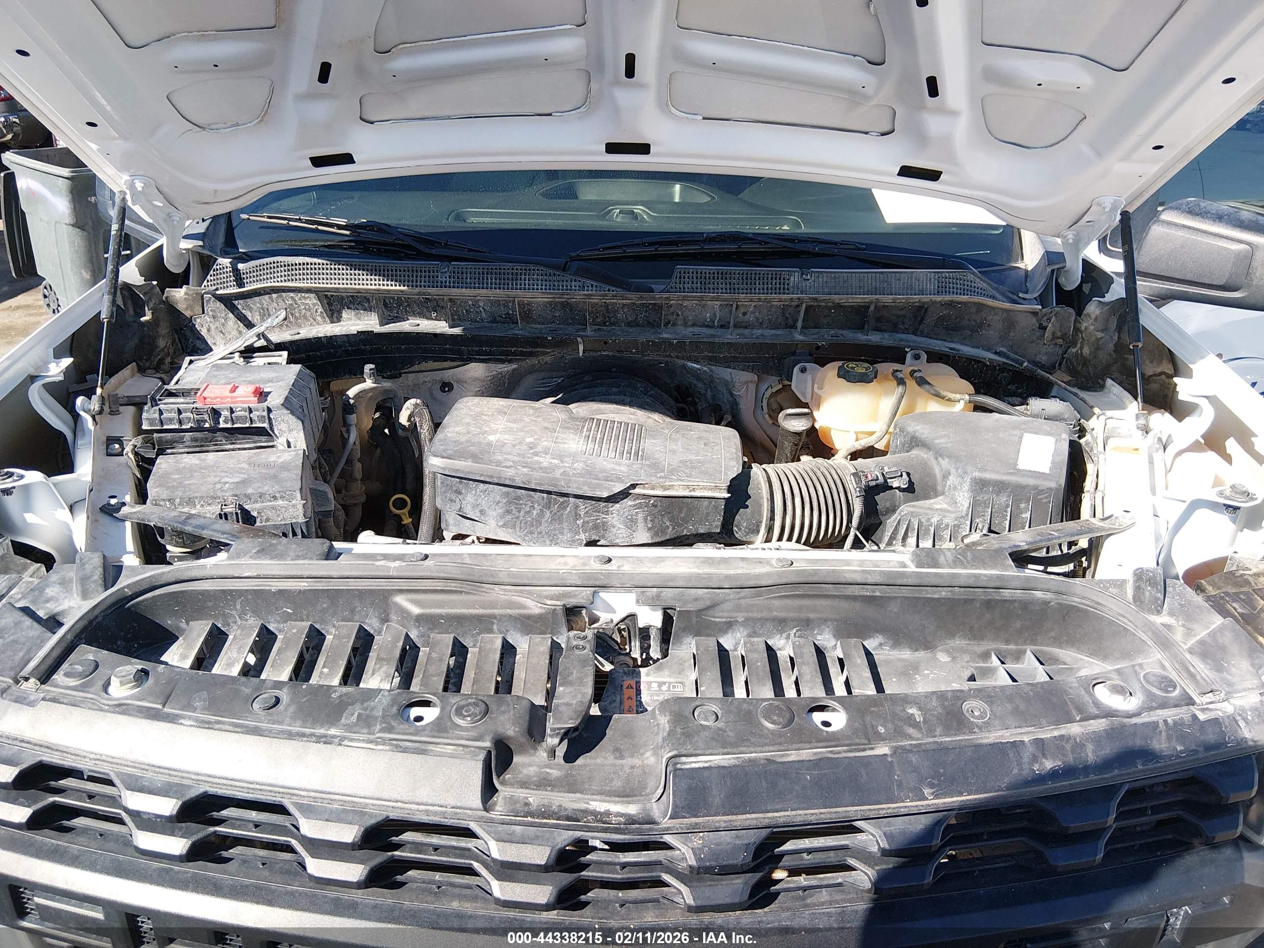 CHEVROLET SILVERADO image 10