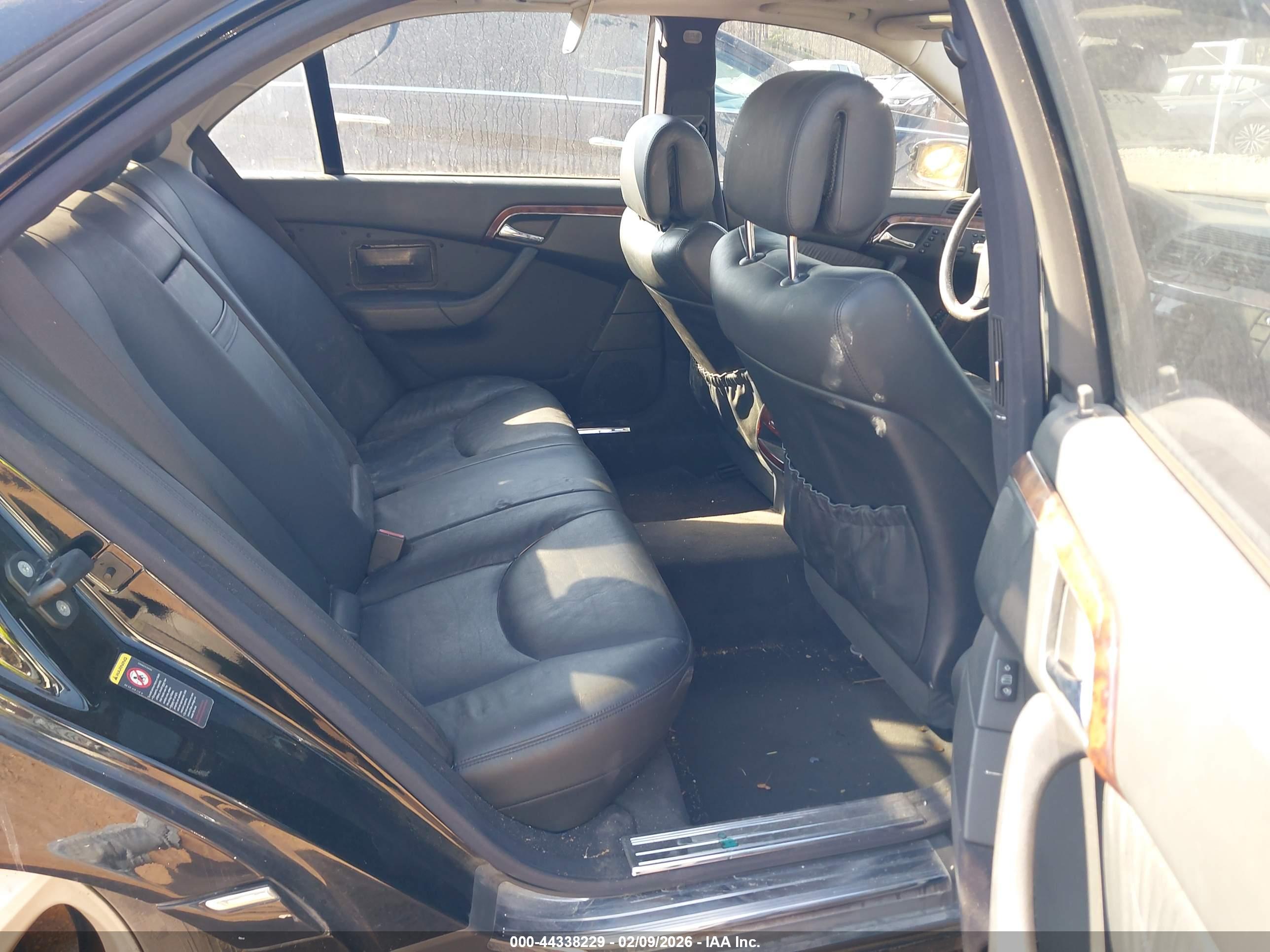 MERCEDES-BENZ S image 8